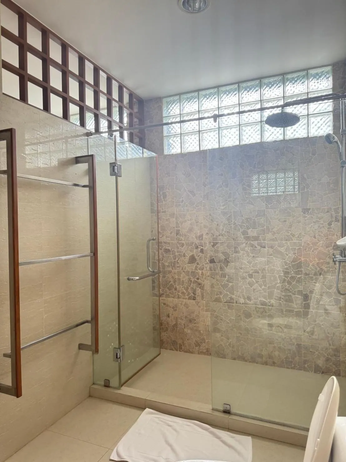 Shower in Tusita Wellness Resort