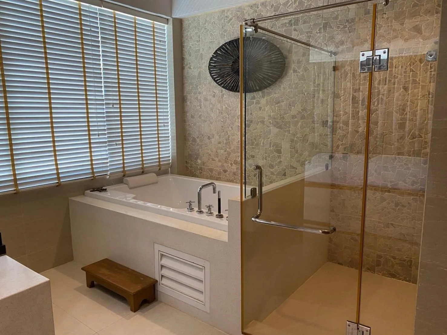 Shower in Tusita Wellness Resort