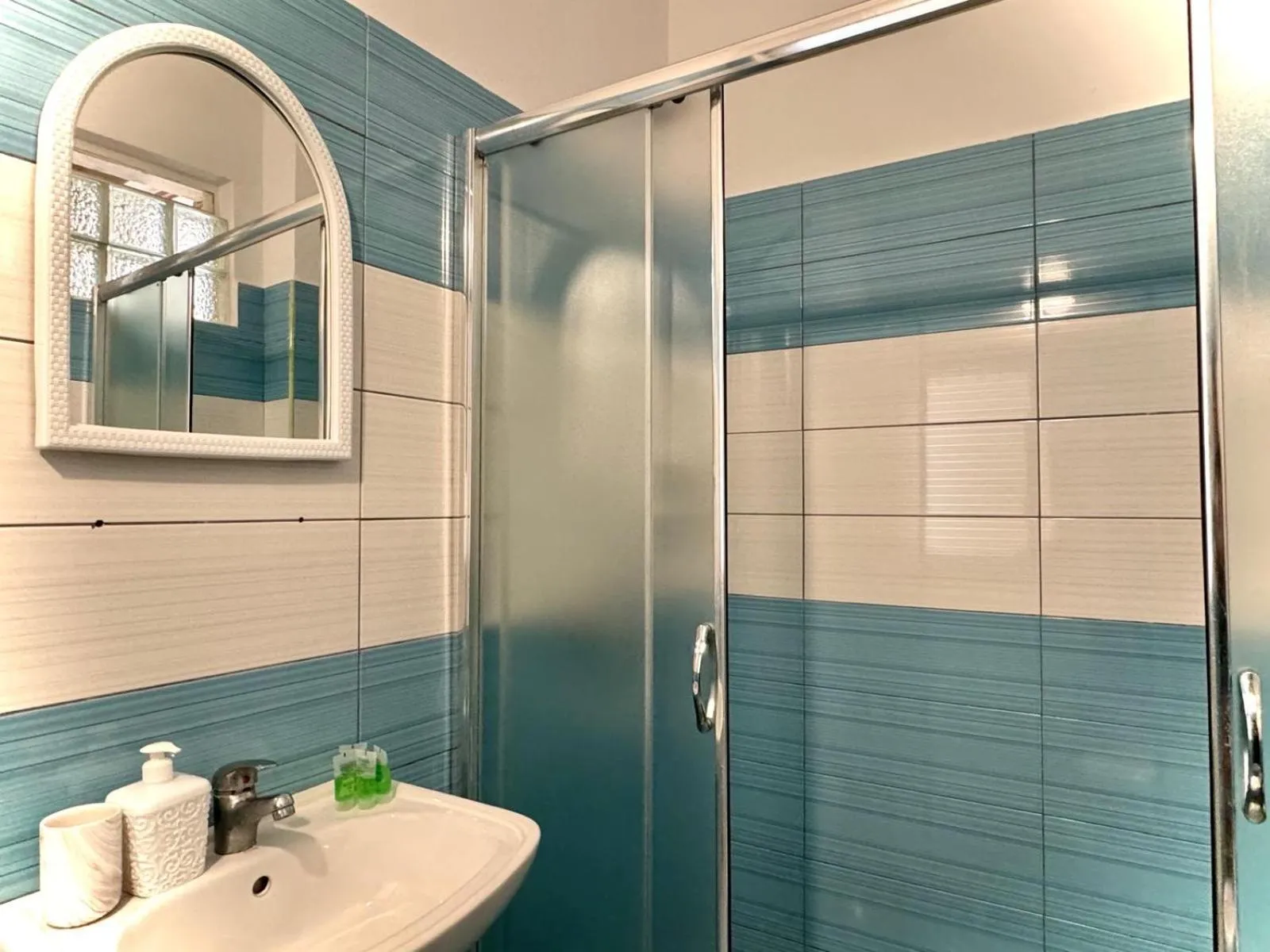 Vila Rahmi & Veli Dervishaj