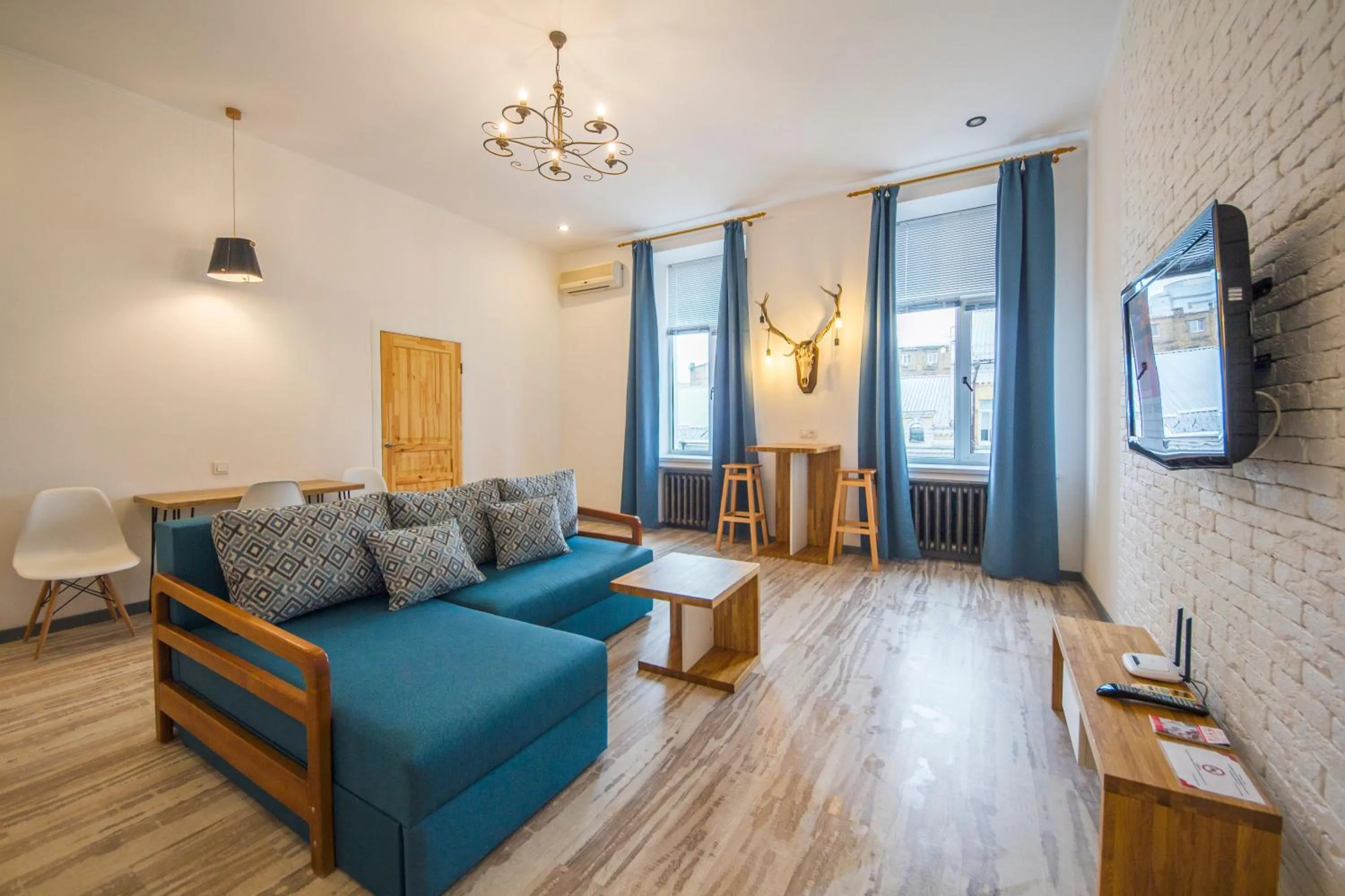 TV and multimedia in Central Dayflat Apartments