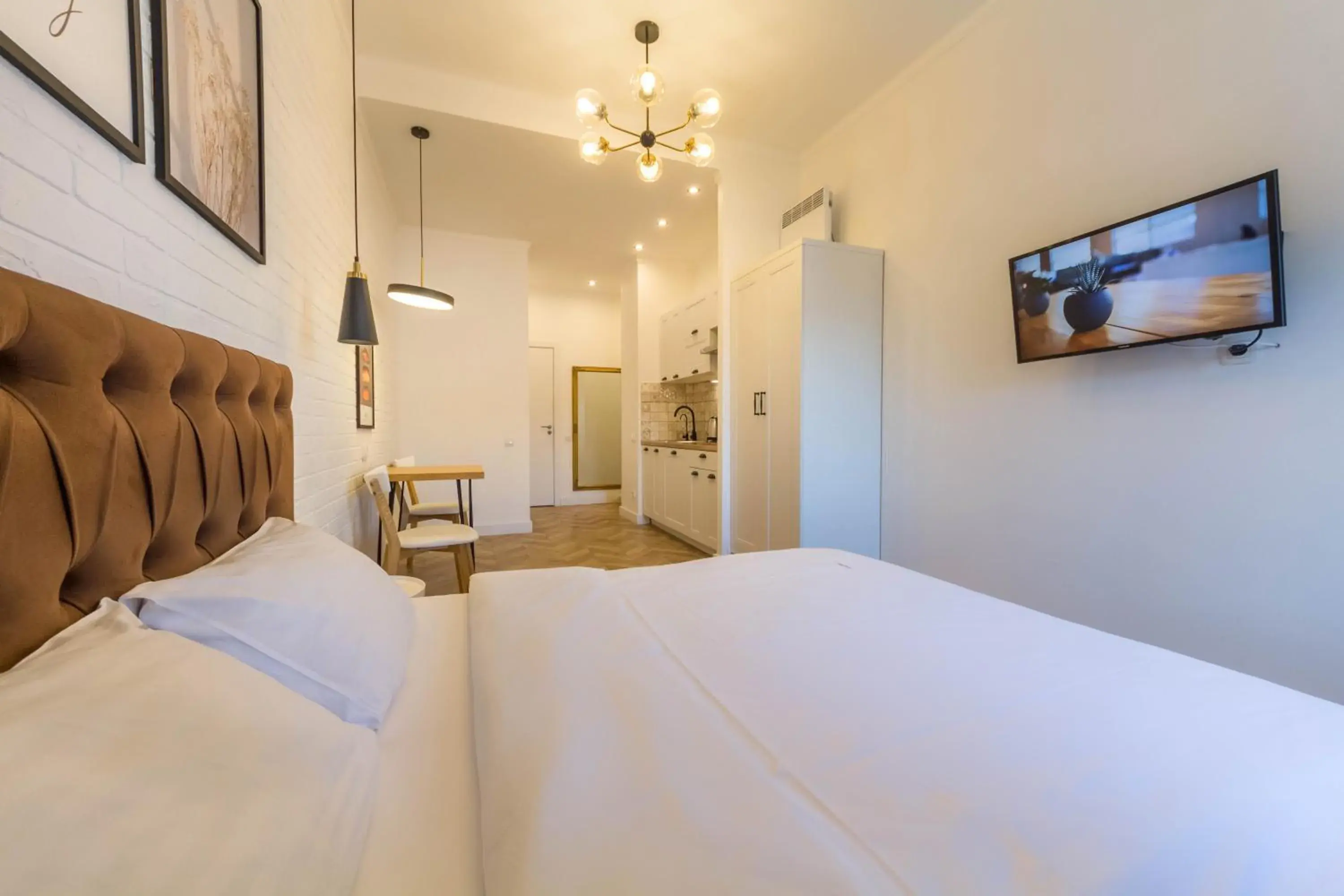 Studio Apartment - Yevhena Chykalenka, 20 in Central Dayflat Apartments Studio Apartment - Yevhena Chykalenka, 20 in Central Dayflat Apartments