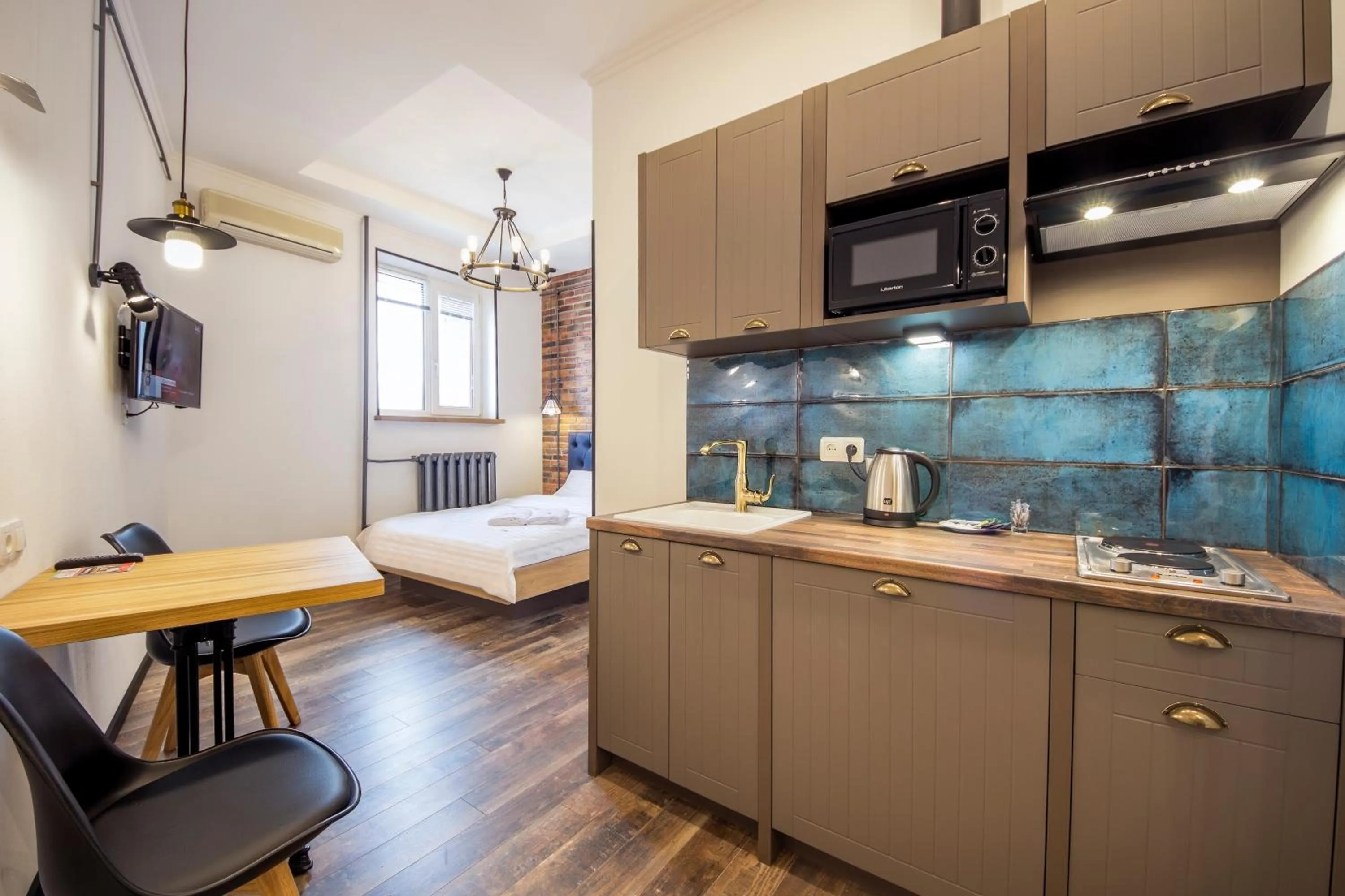 Kitchen or kitchenette, Bed in Central Dayflat Apartments