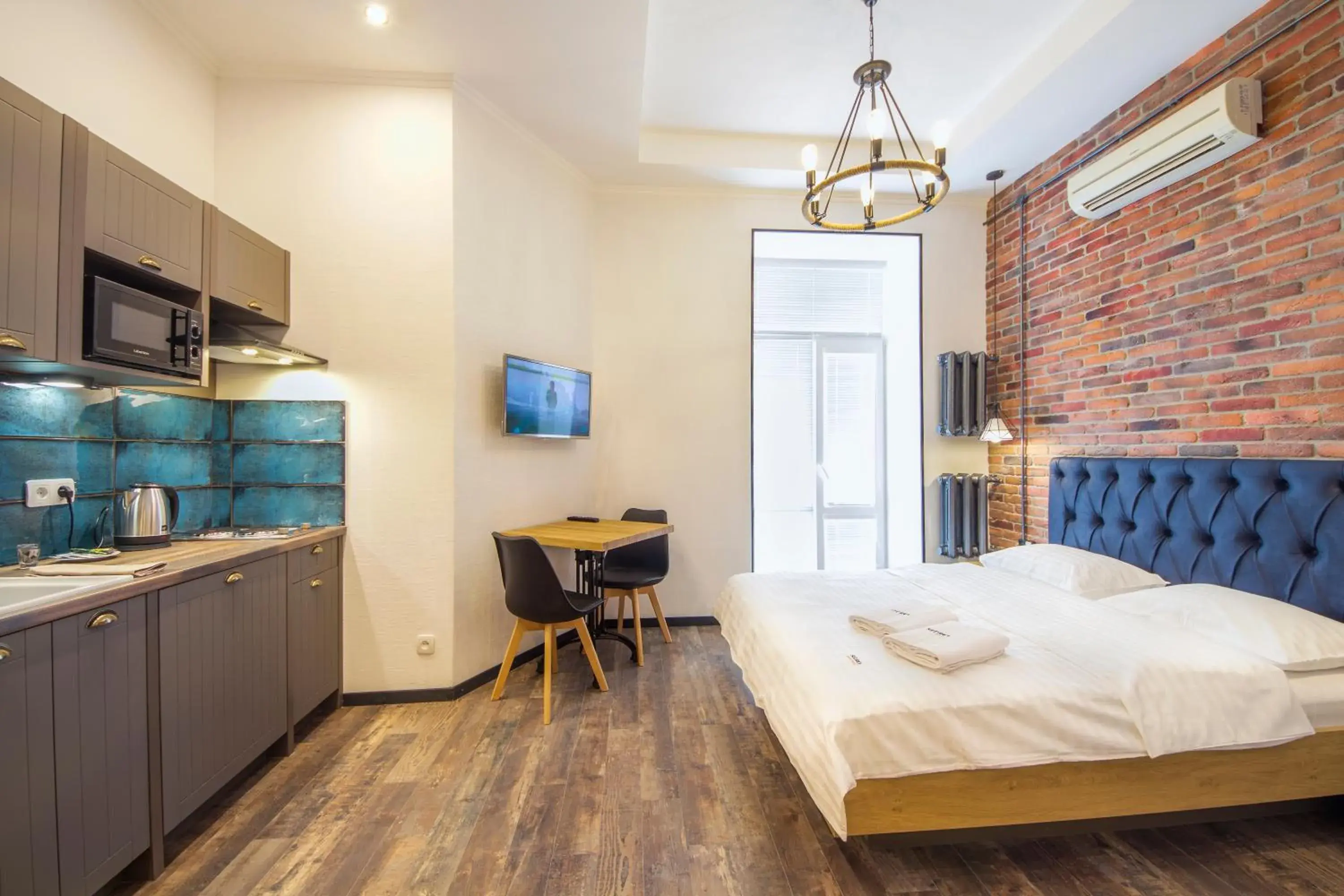 Balcony/Terrace, Bed in Central Dayflat Apartments Balcony/Terrace, Bed in Central Dayflat Apartments