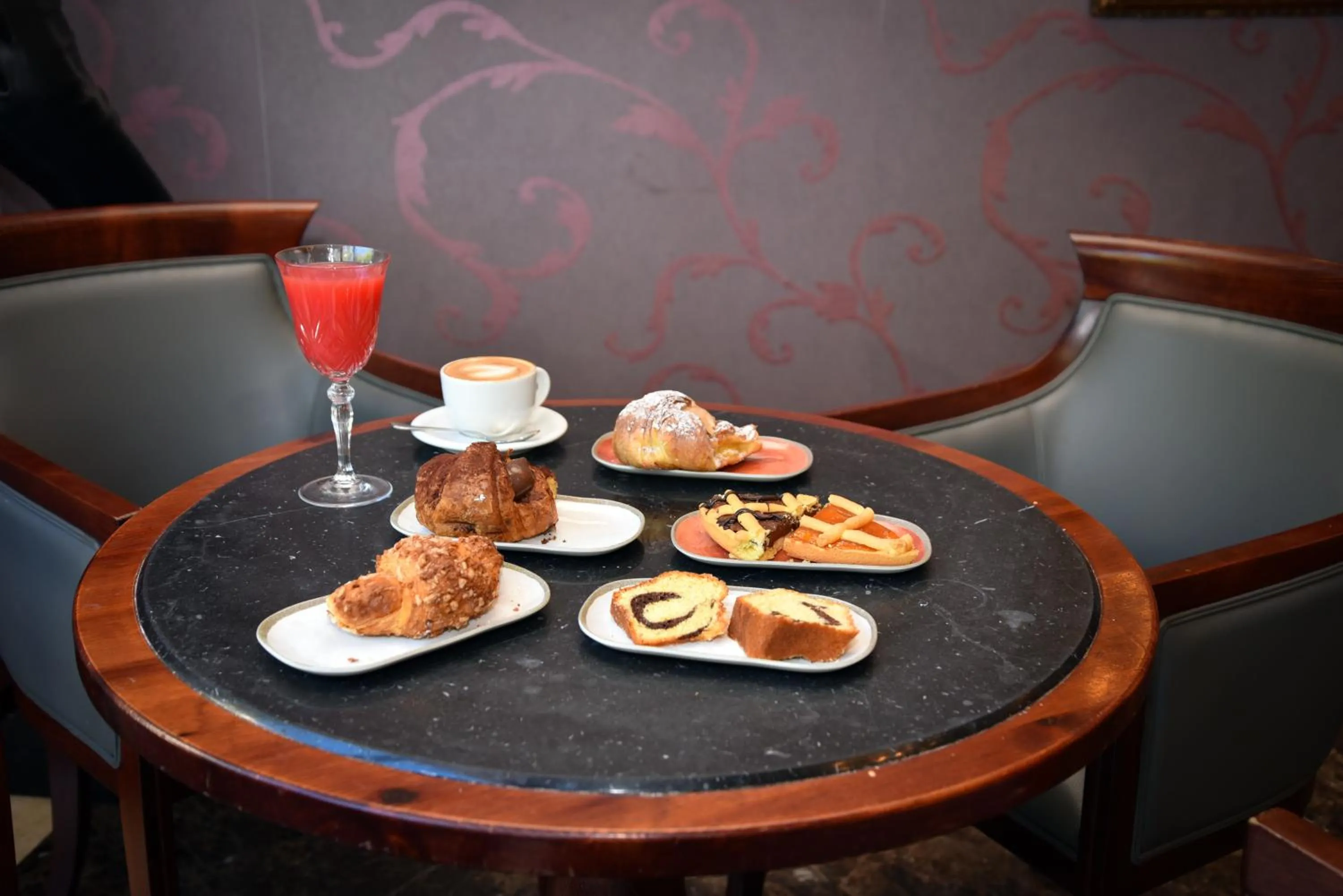 Breakfast in Hotel Terme