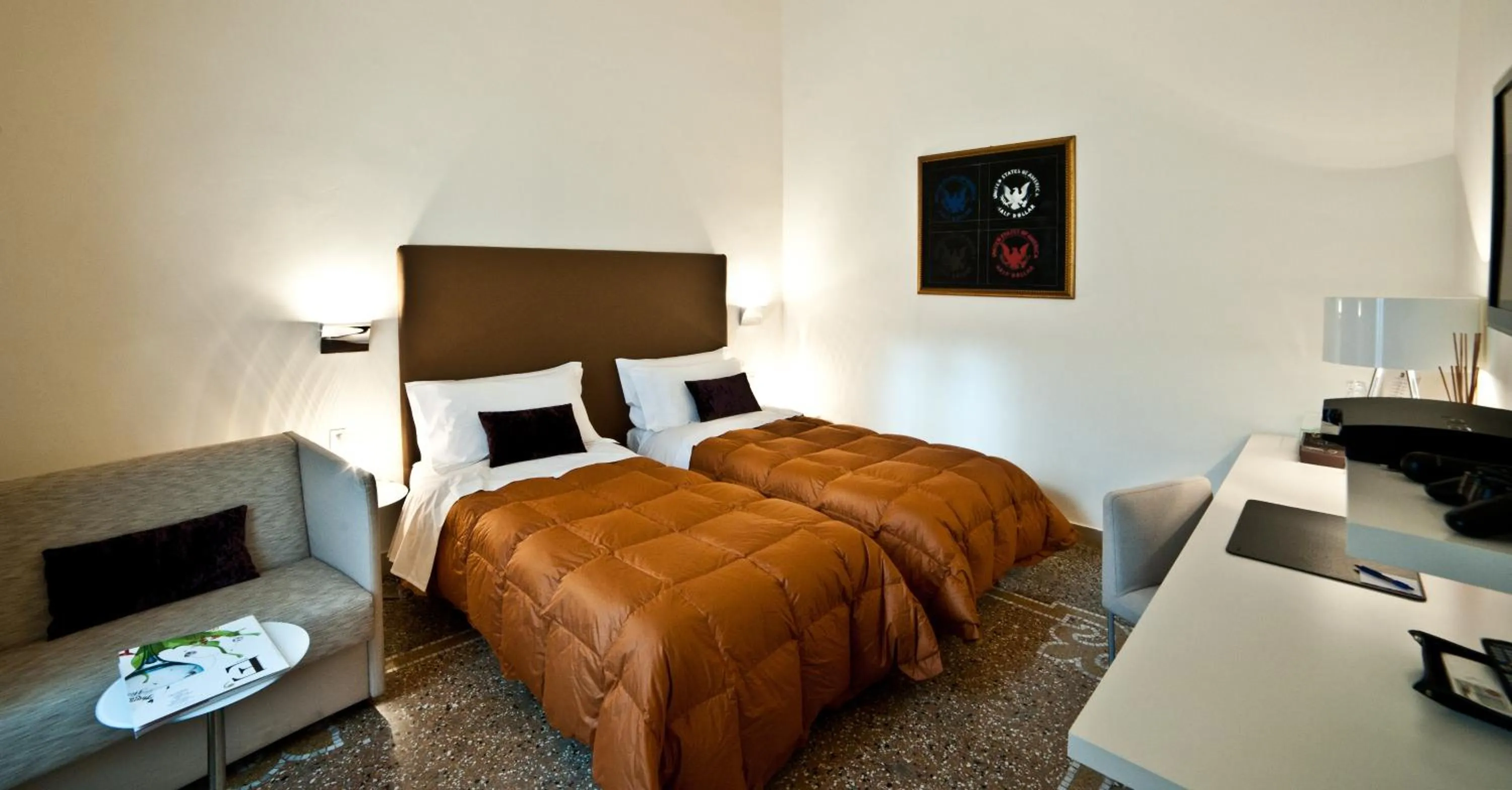 Photo of the whole room, Bed in Town House Cavour