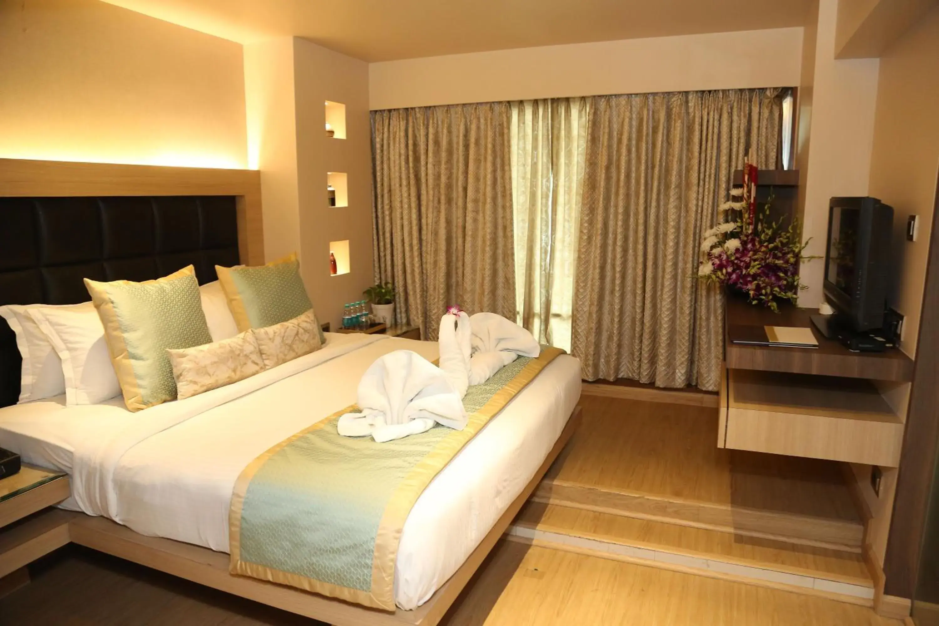 Eleganza Junior Suite - single occupancy in The Regenza By Tunga Eleganza Junior Suite - single occupancy in The Regenza By Tunga