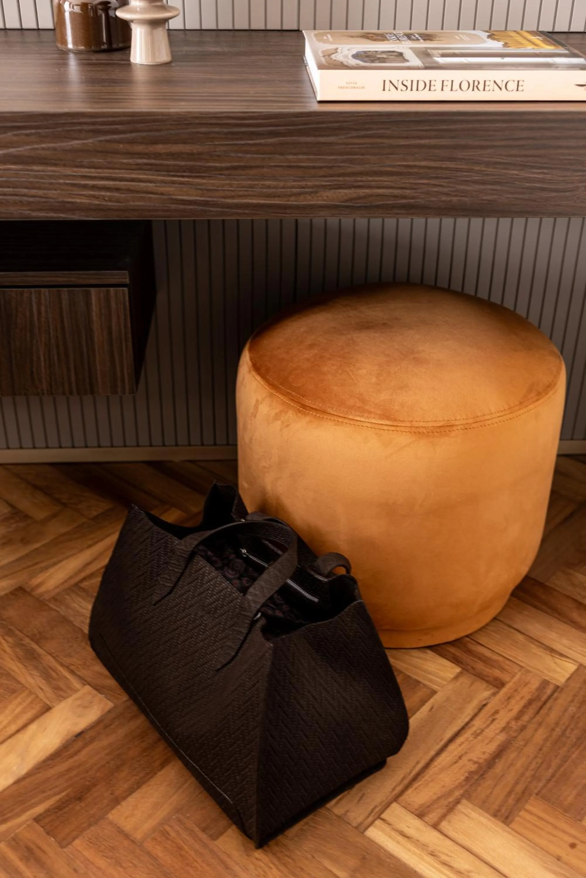 Decorative detail in Aramis Deluxe Rooms