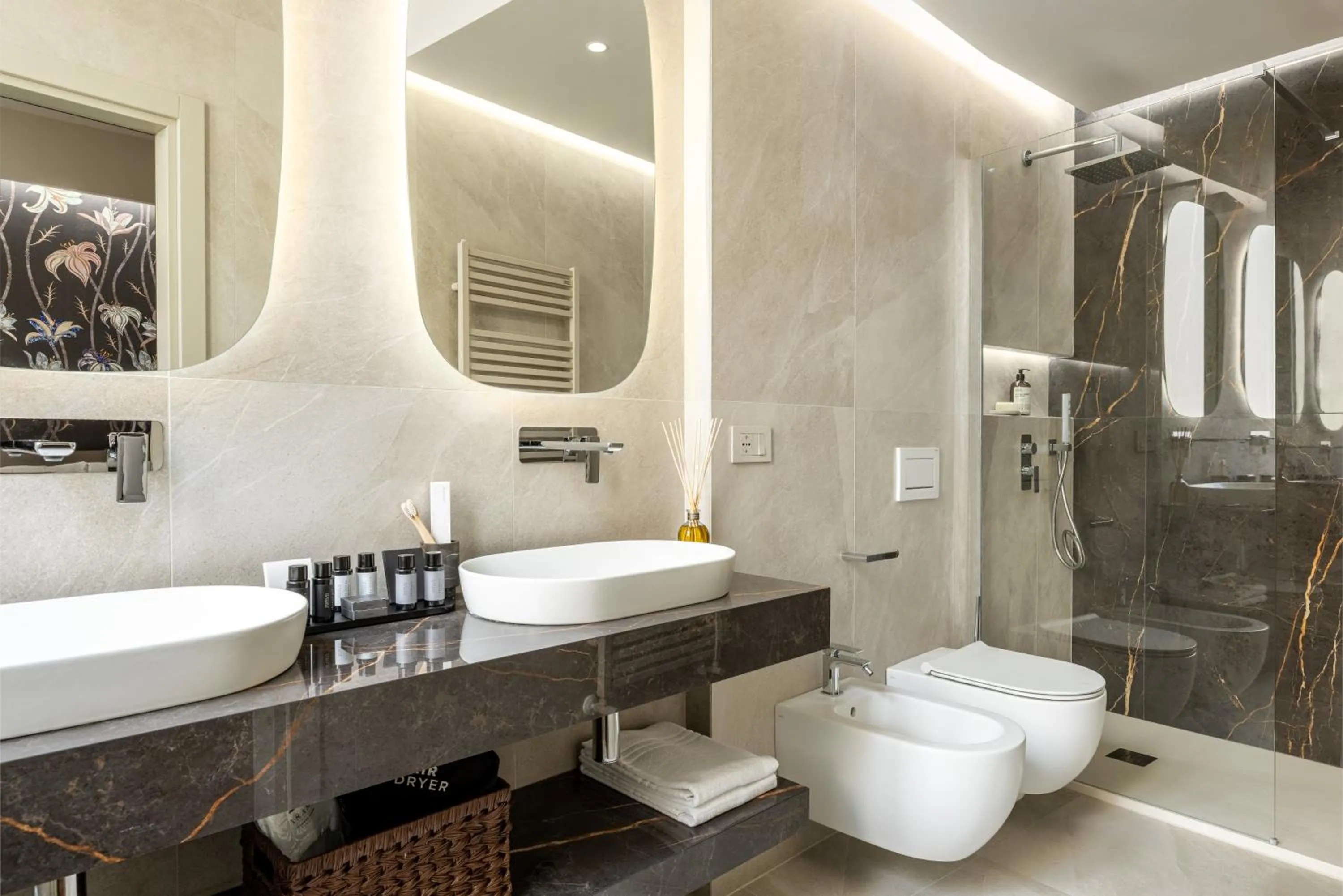 Bathroom in Aramis Deluxe Rooms