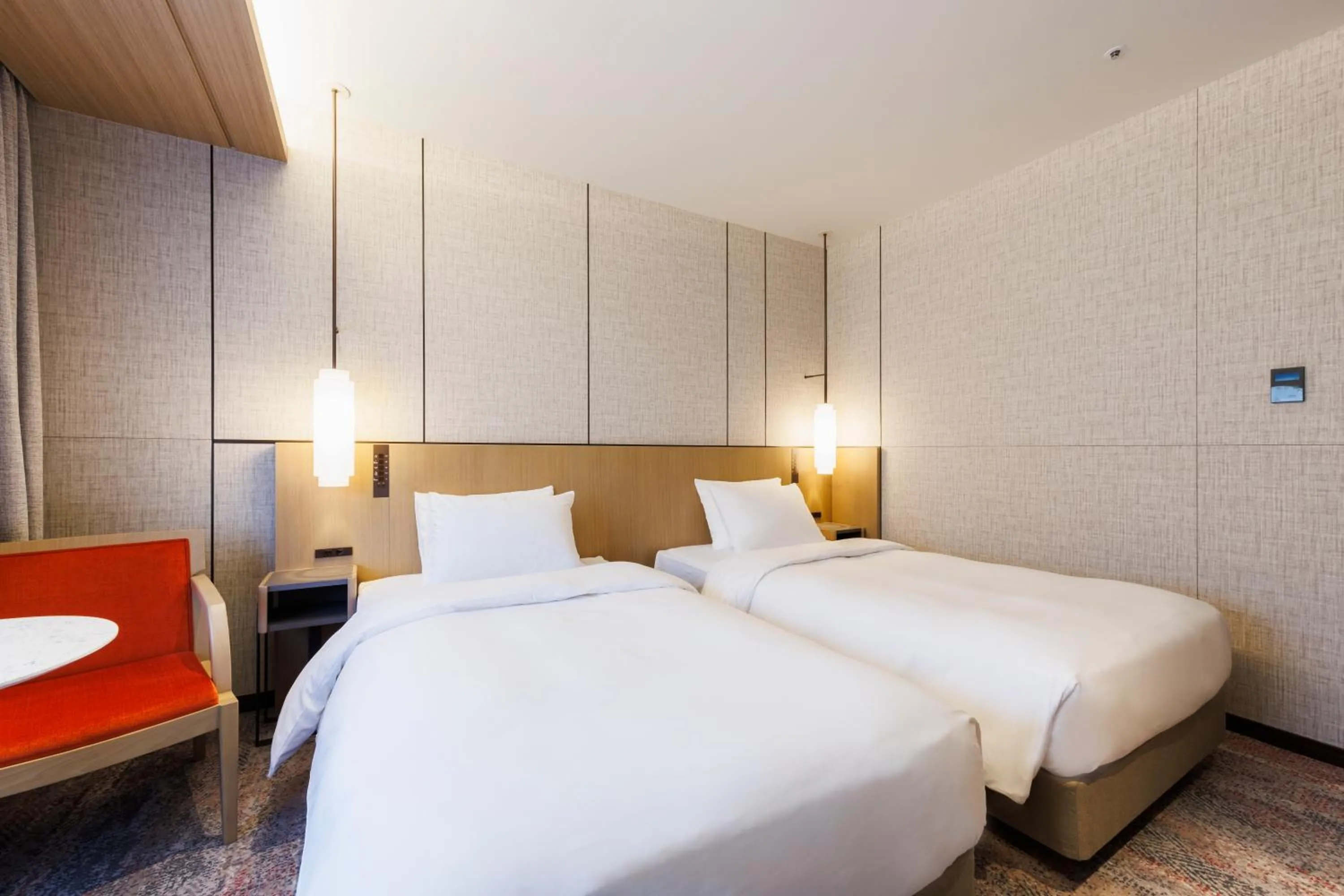 Bed in Hotel Metropolitan Edmont Tokyo