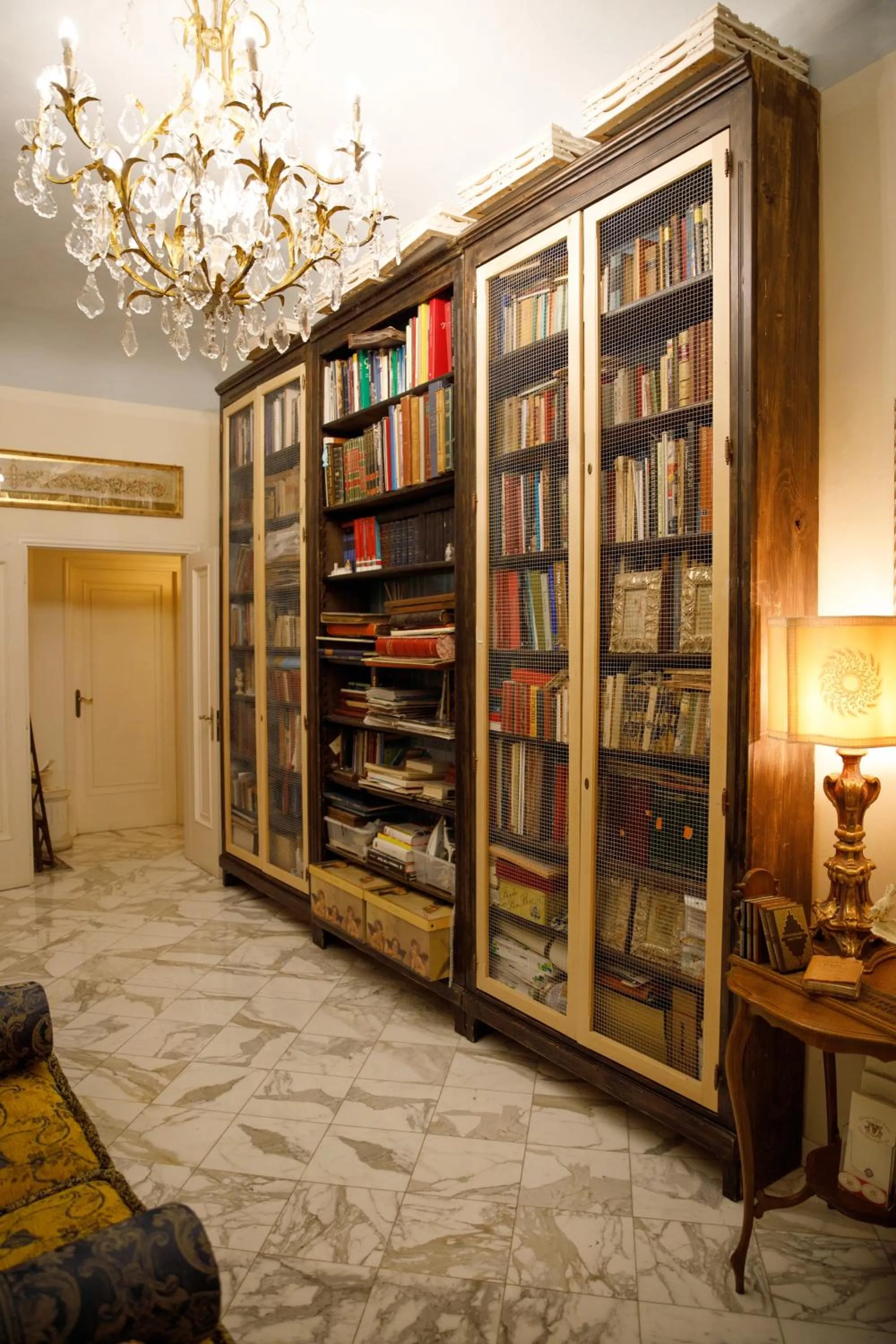 Library in Florence Dream Domus