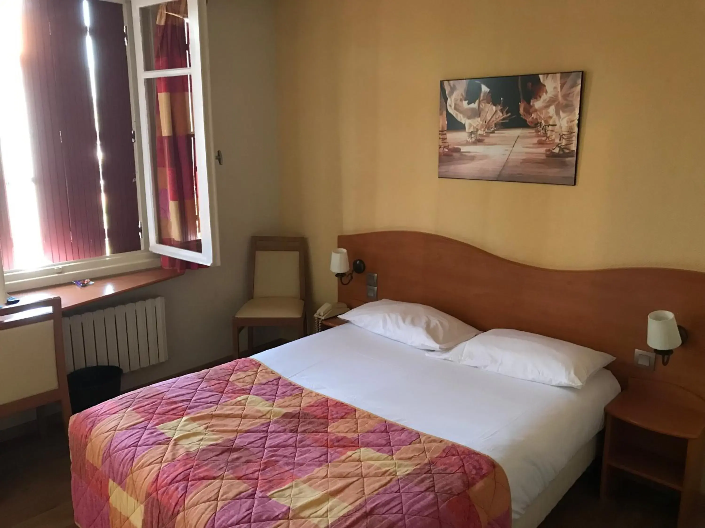 Double Room in Hostel Ramuntcho Double Room in Hostel Ramuntcho