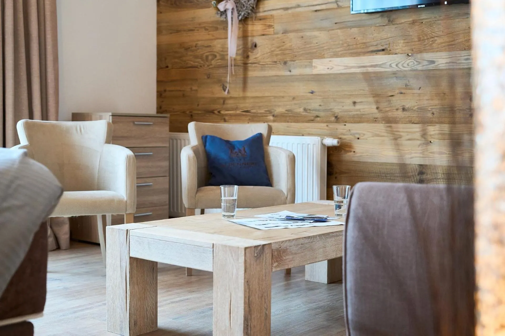 Seating area in Hotel Alpennest