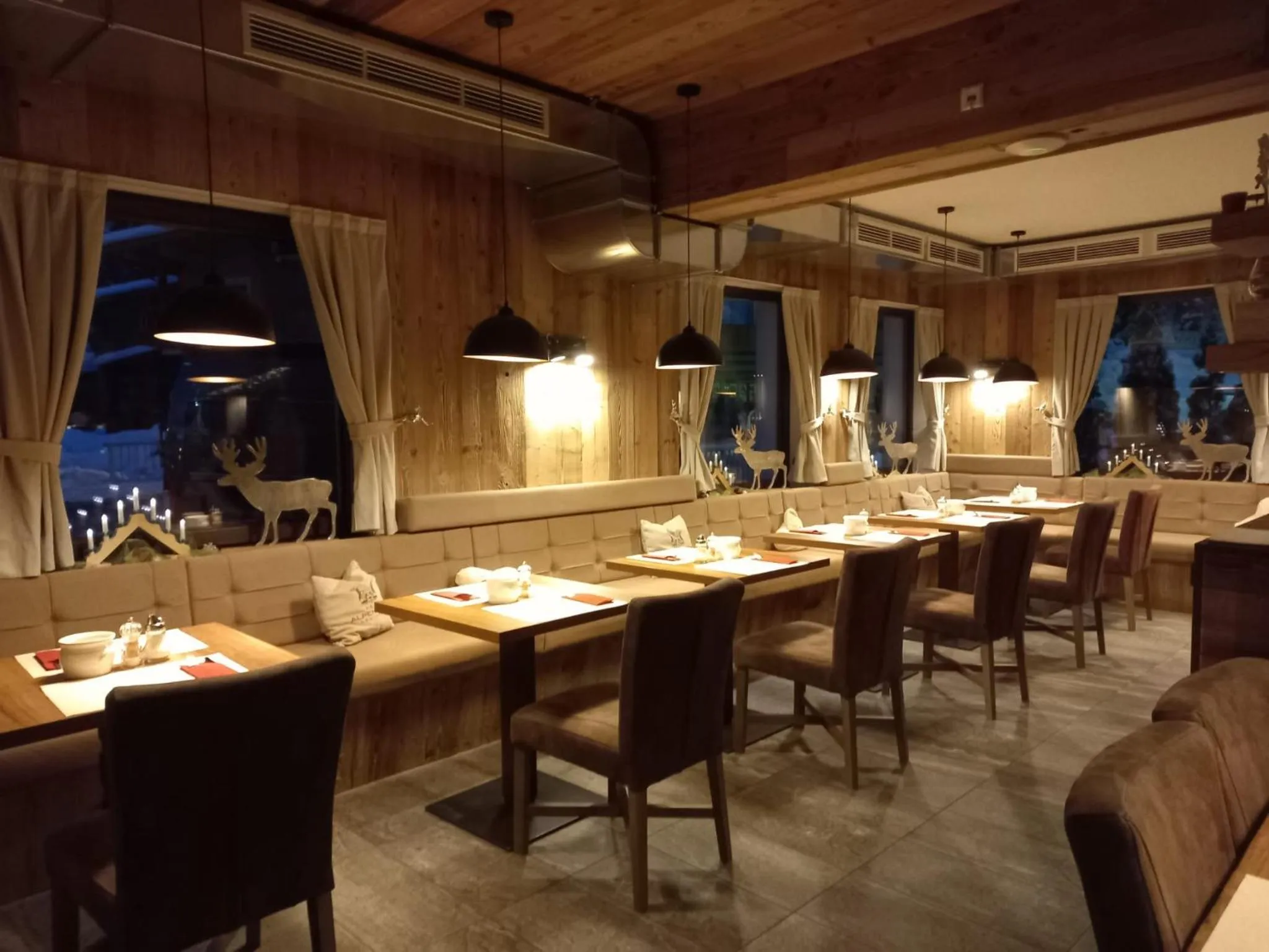 Restaurant/places to eat in Hotel Alpennest