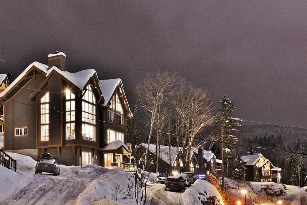 Le Sto Shack 25 Chemin Blanc by Les Chalets Alpins