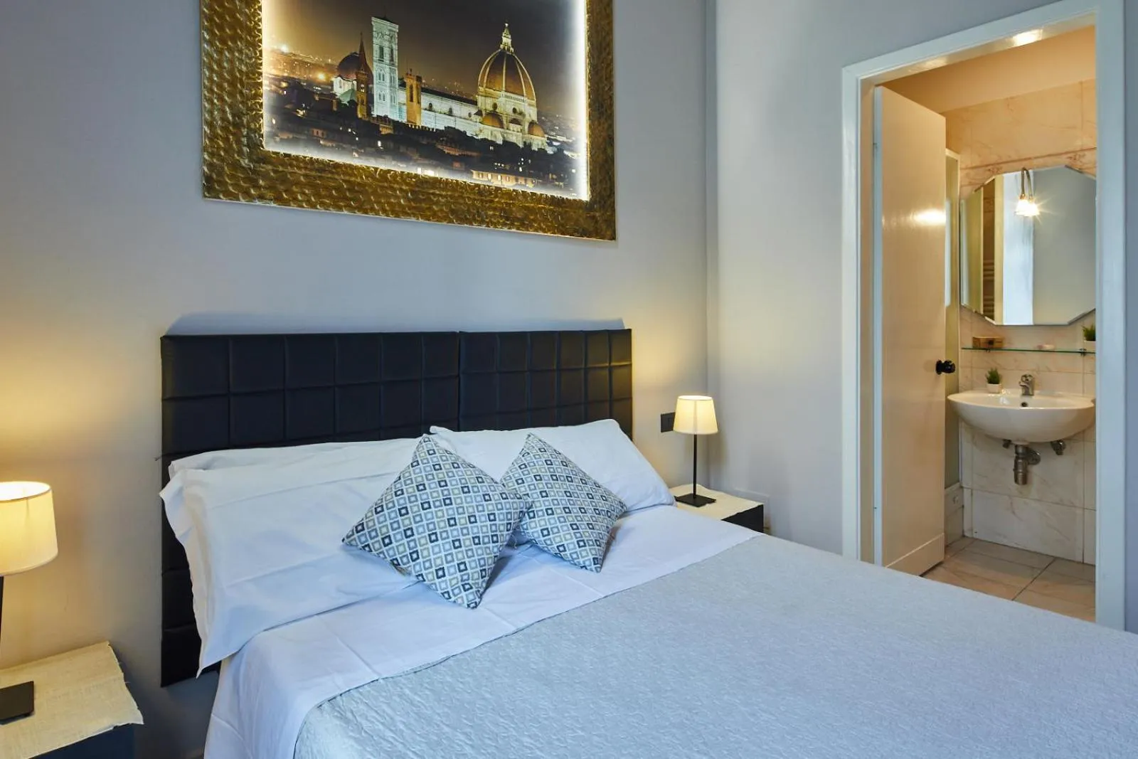 Bed in Leone X Guest House