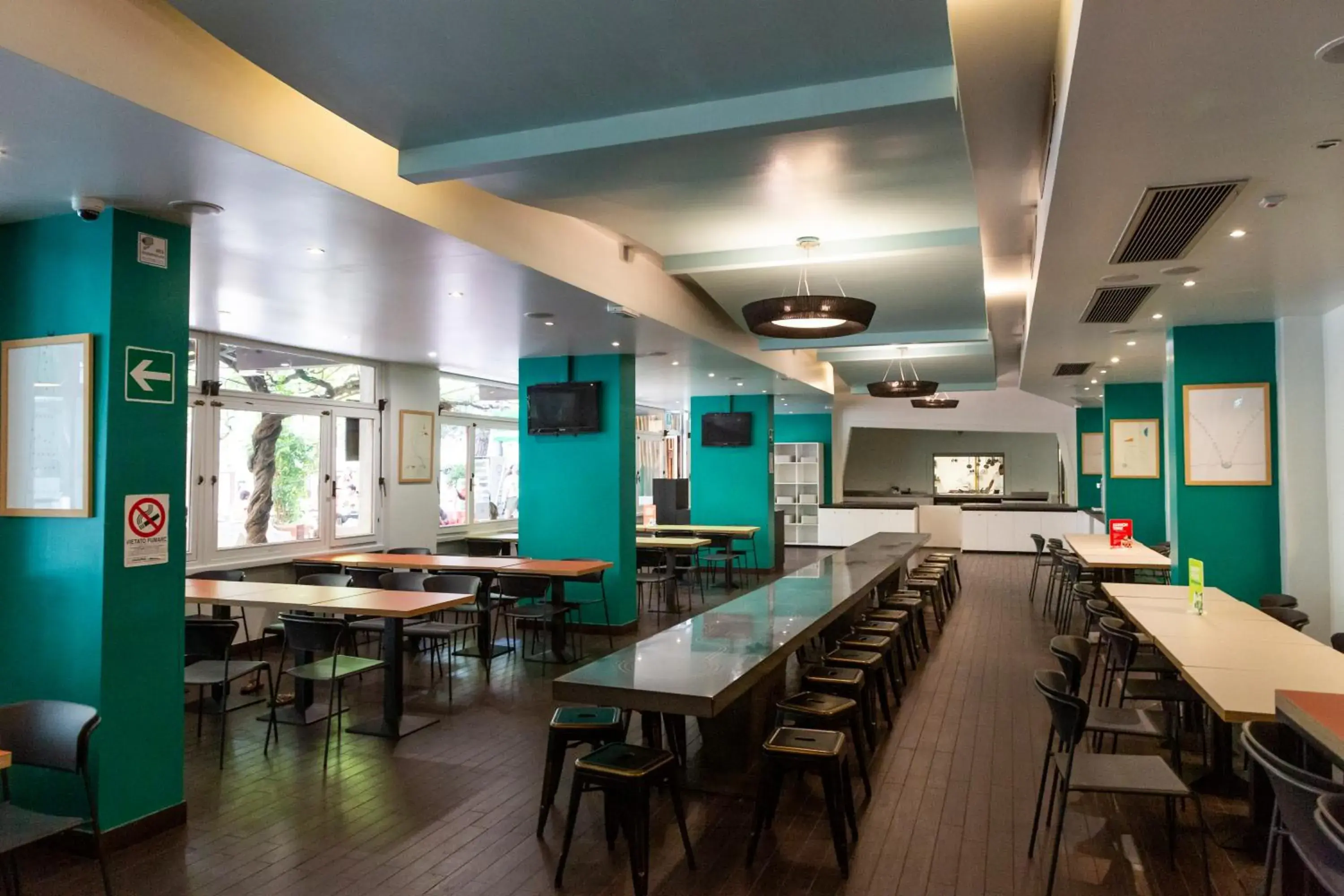 Restaurant/places to eat in Plus Florence Restaurant/places to eat in Plus Florence