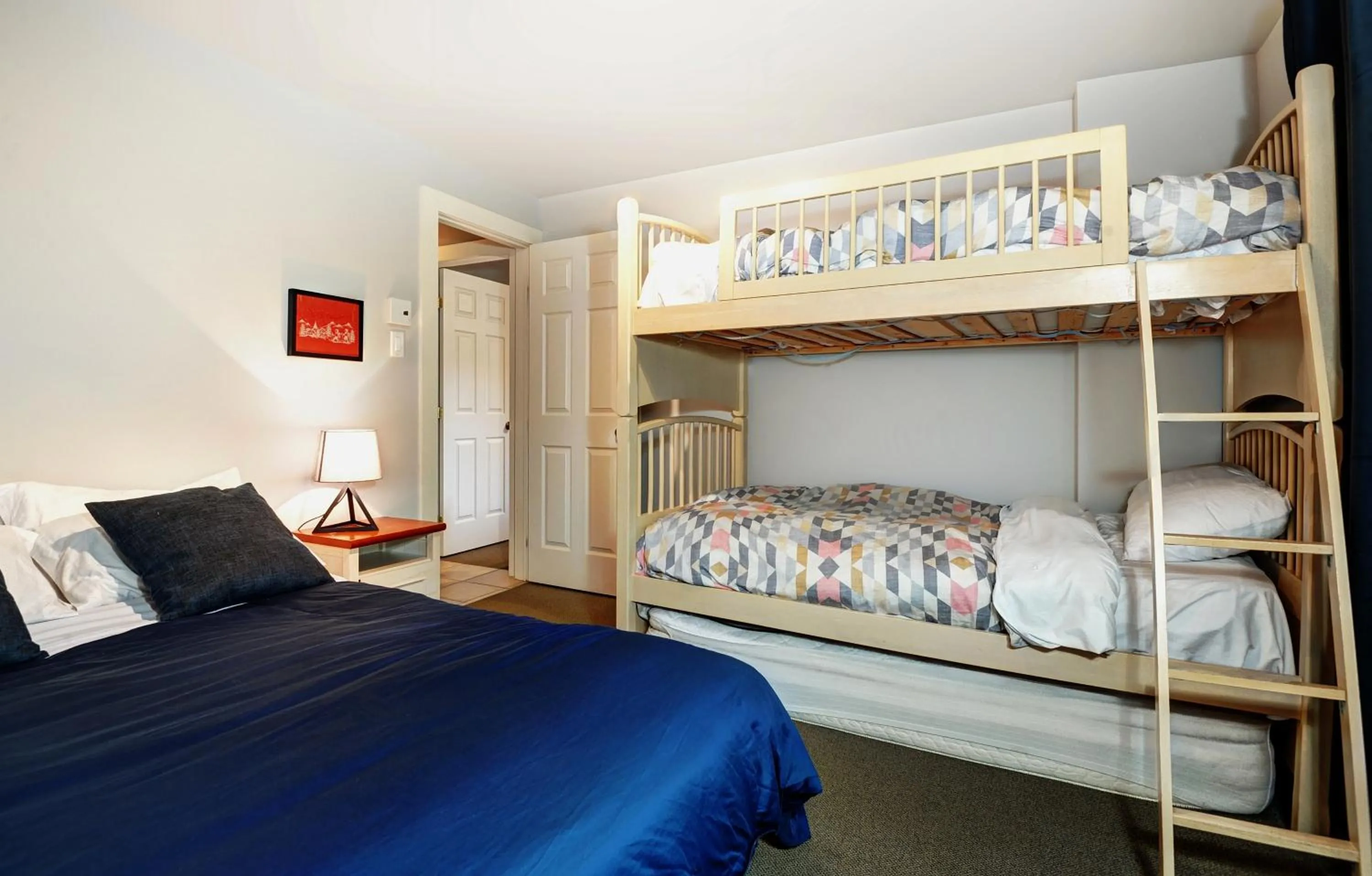 Bed in Chalets Alpins - 56 Chemin des Skieurs