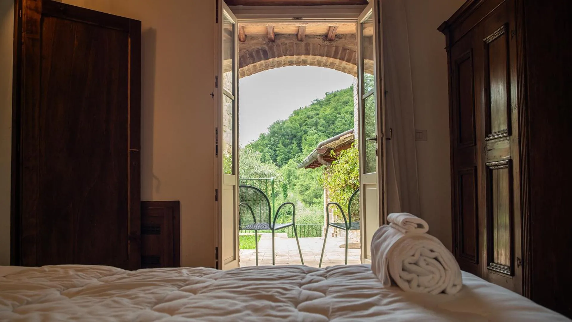 View (from property/room), Bed in Casale Merlino
