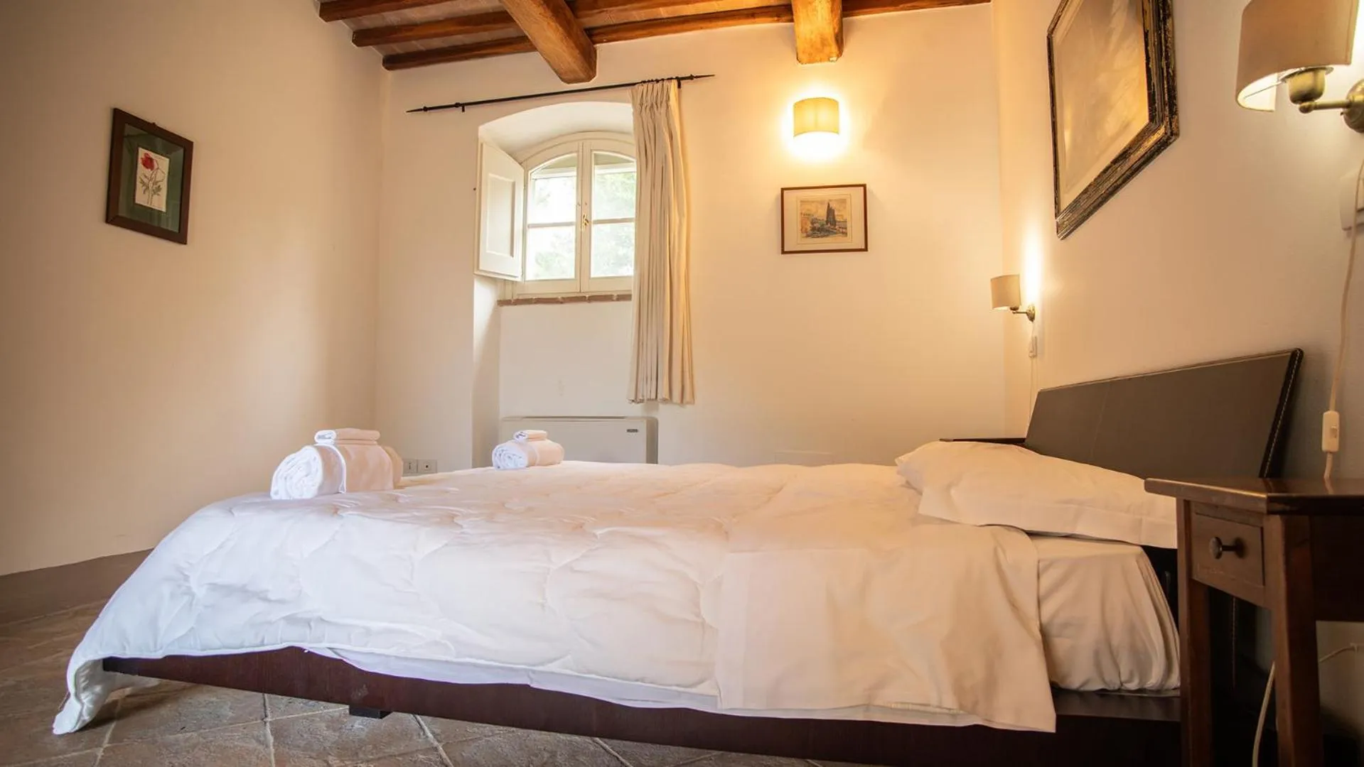 Bedroom, Bed in Casale Merlino