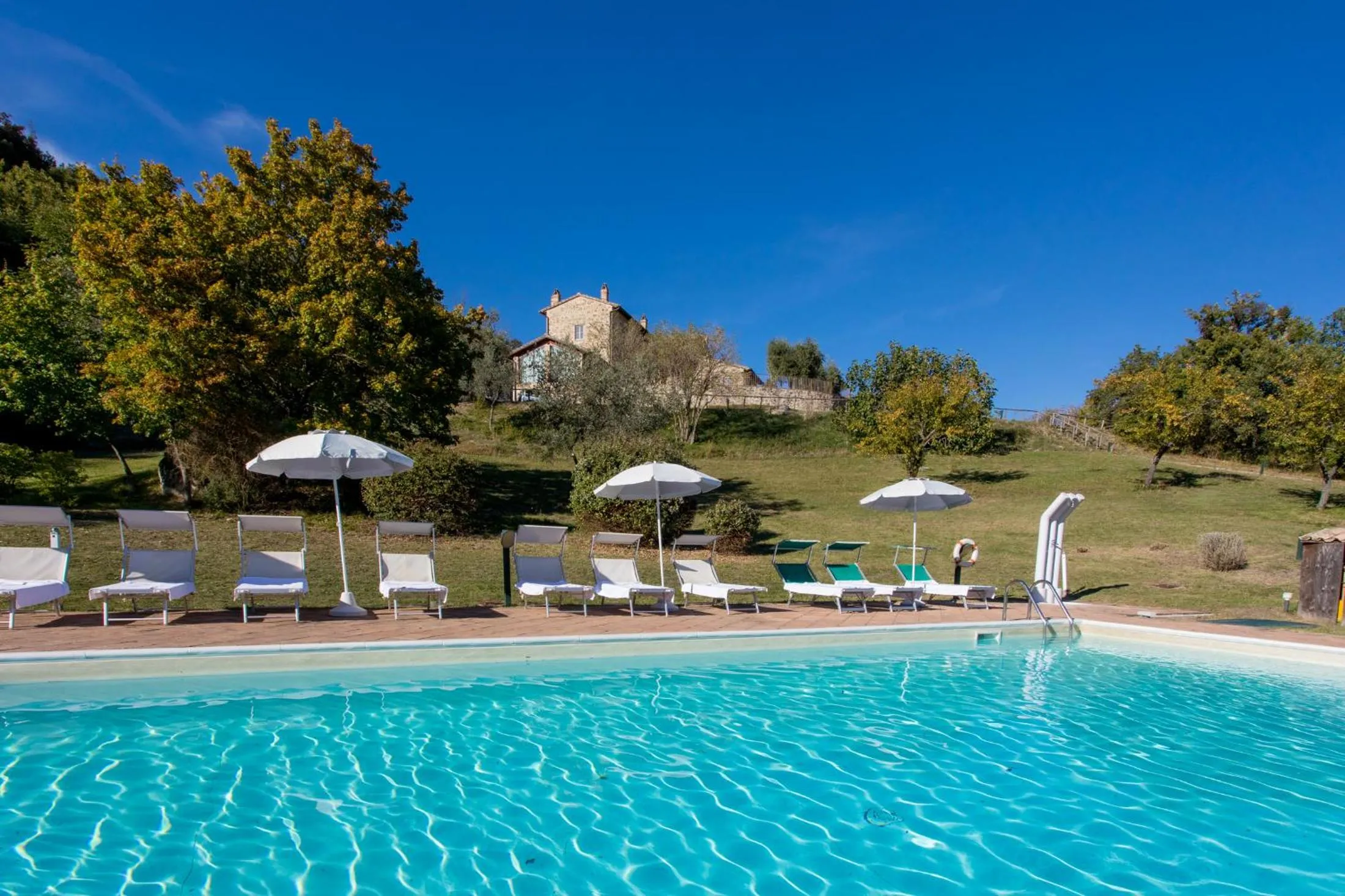 Pool view in Casale Merlino