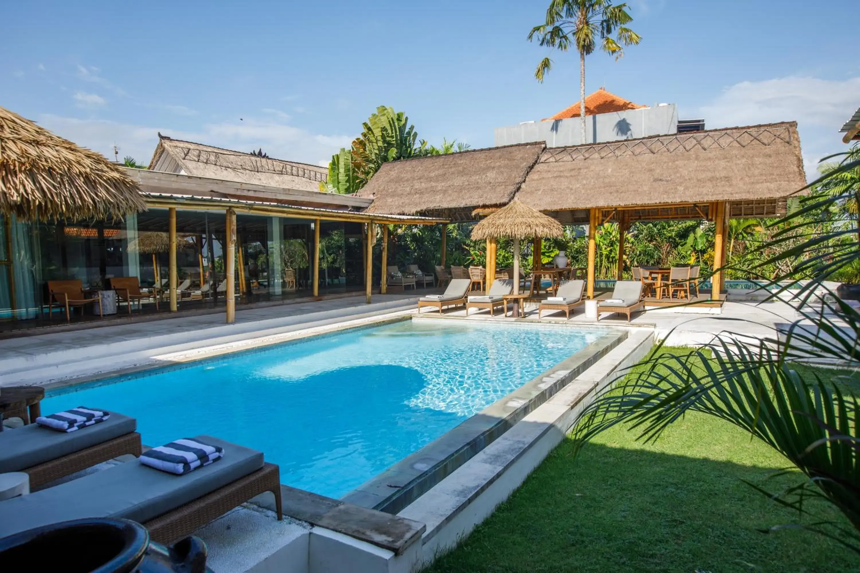 Property building in Bloomfield Umalas Property building in Bloomfield Umalas