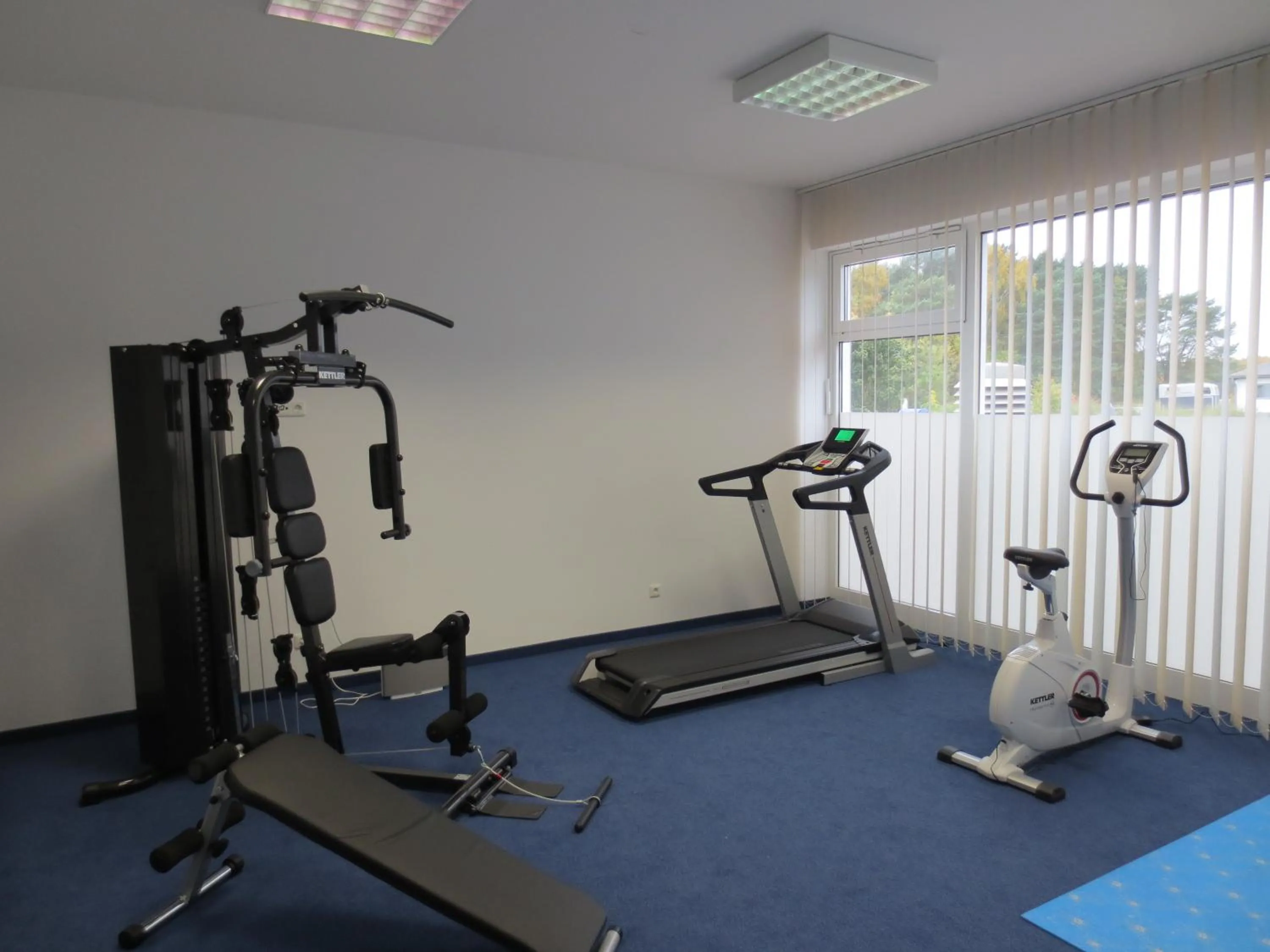 Fitness centre/facilities in Friesenhof Hotel-Restaurant-Reitanlage