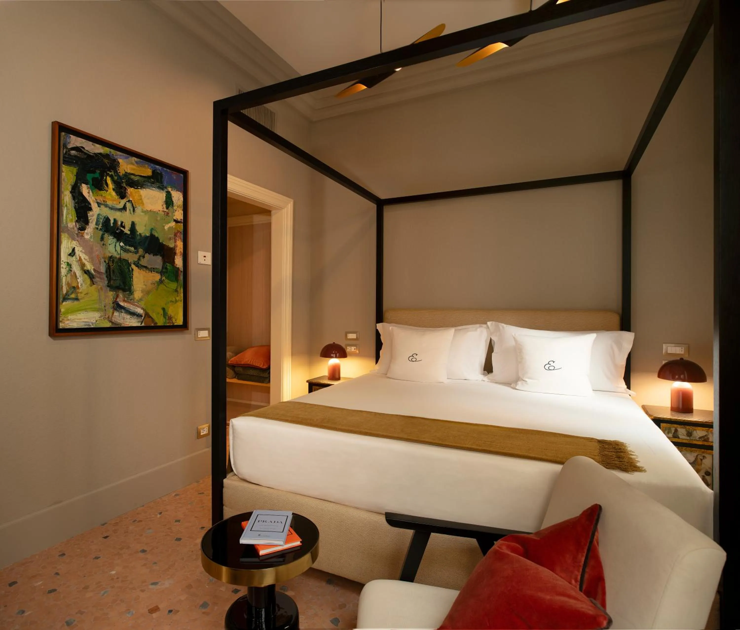 Bed in Elizabeth Unique Hotel | a Member of Design Hotels™