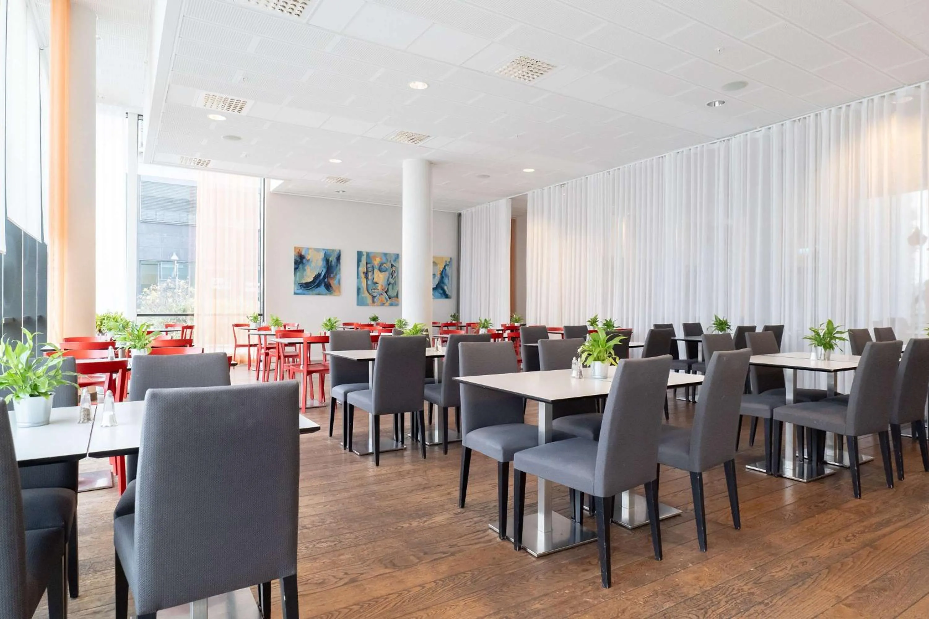 Restaurant/places to eat in Park Inn by Radisson Malmö