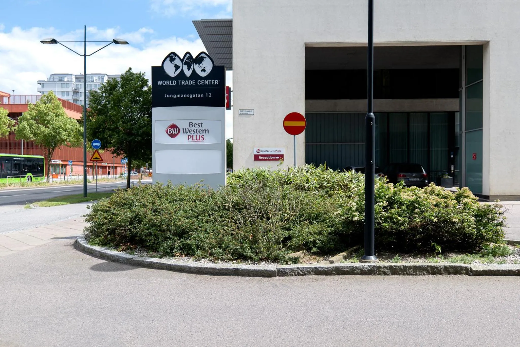 Facade/entrance in Park Inn by Radisson Malmö