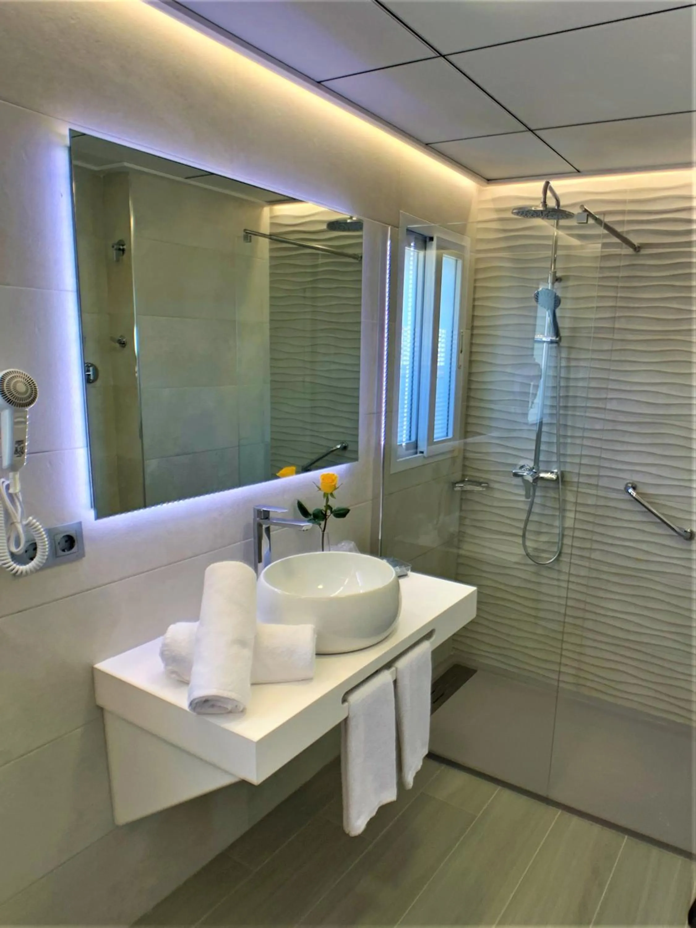 Bathroom in Los Álamos