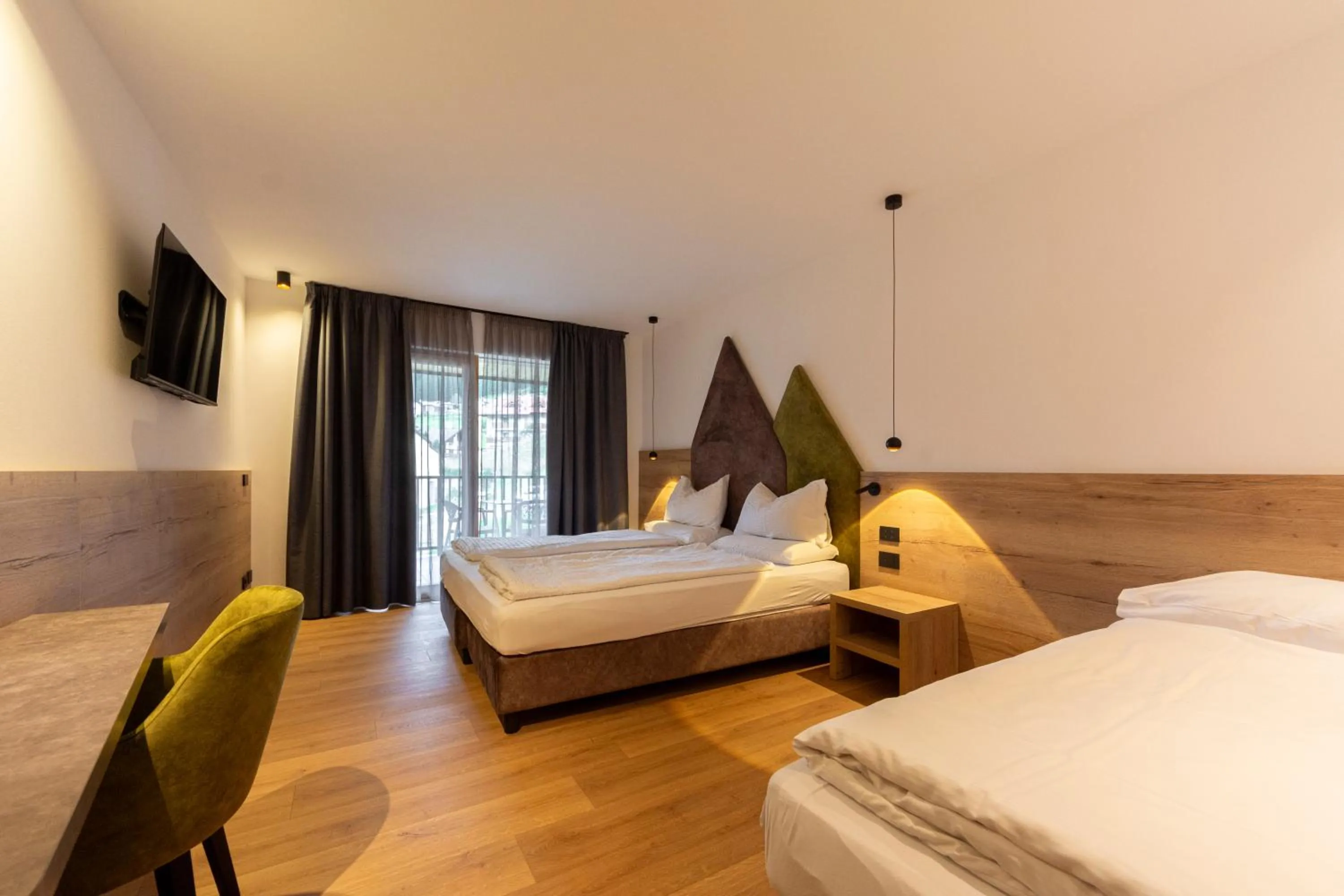 Bedroom, Bed in Monza Dolomites Hotel