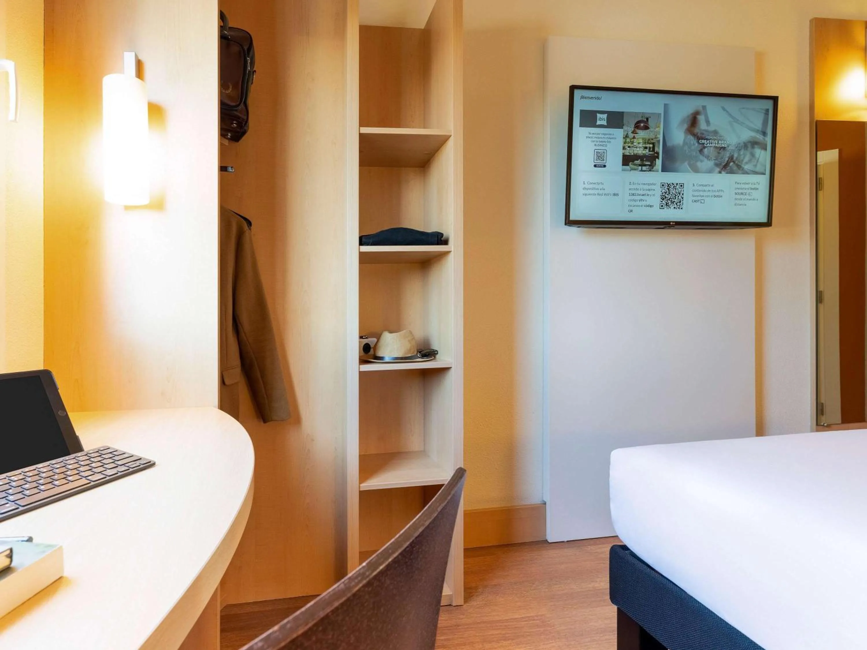 Superior Room in Ibis Madrid Calle Alcalá