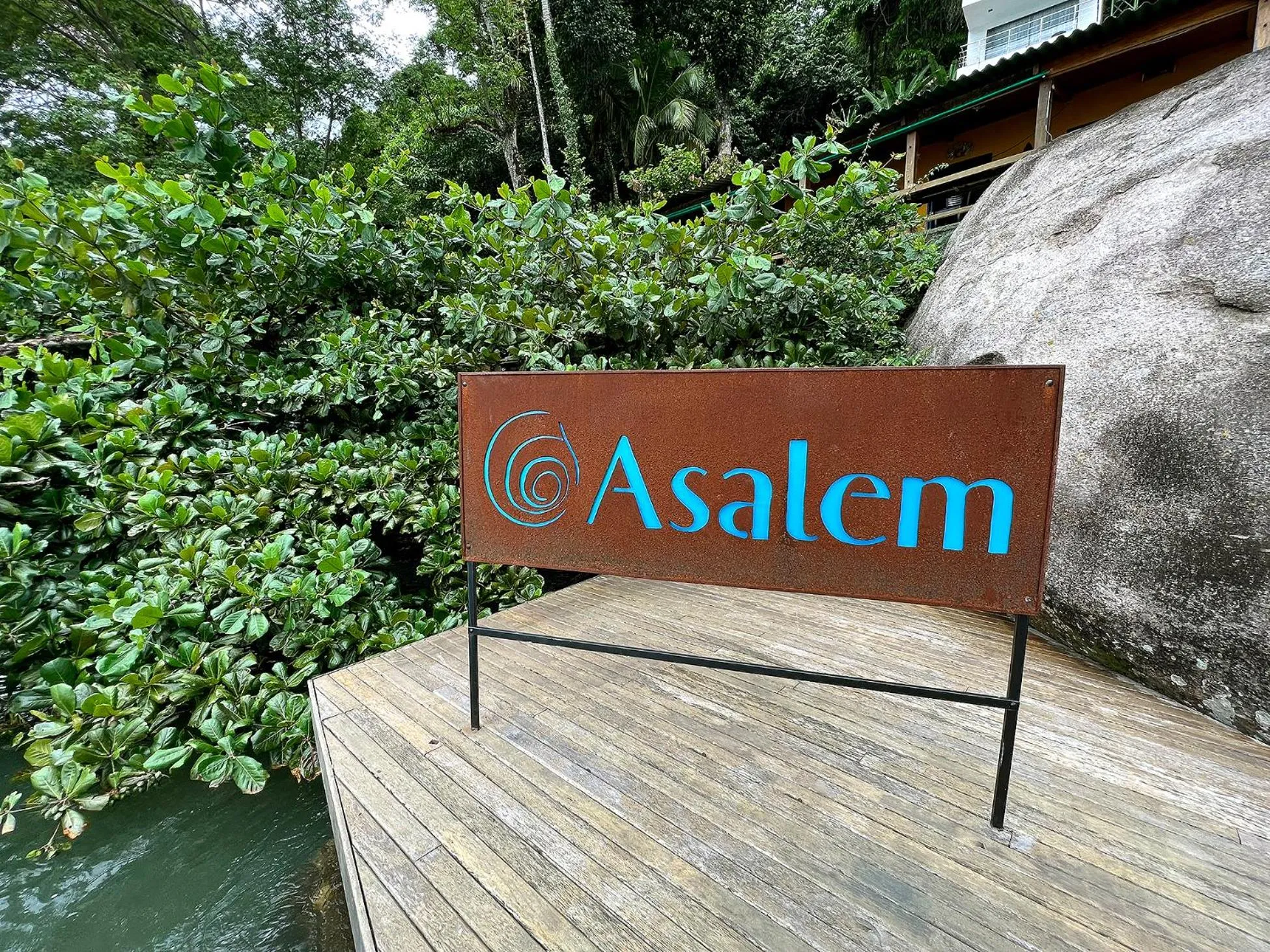 Property logo or sign in Asalem
