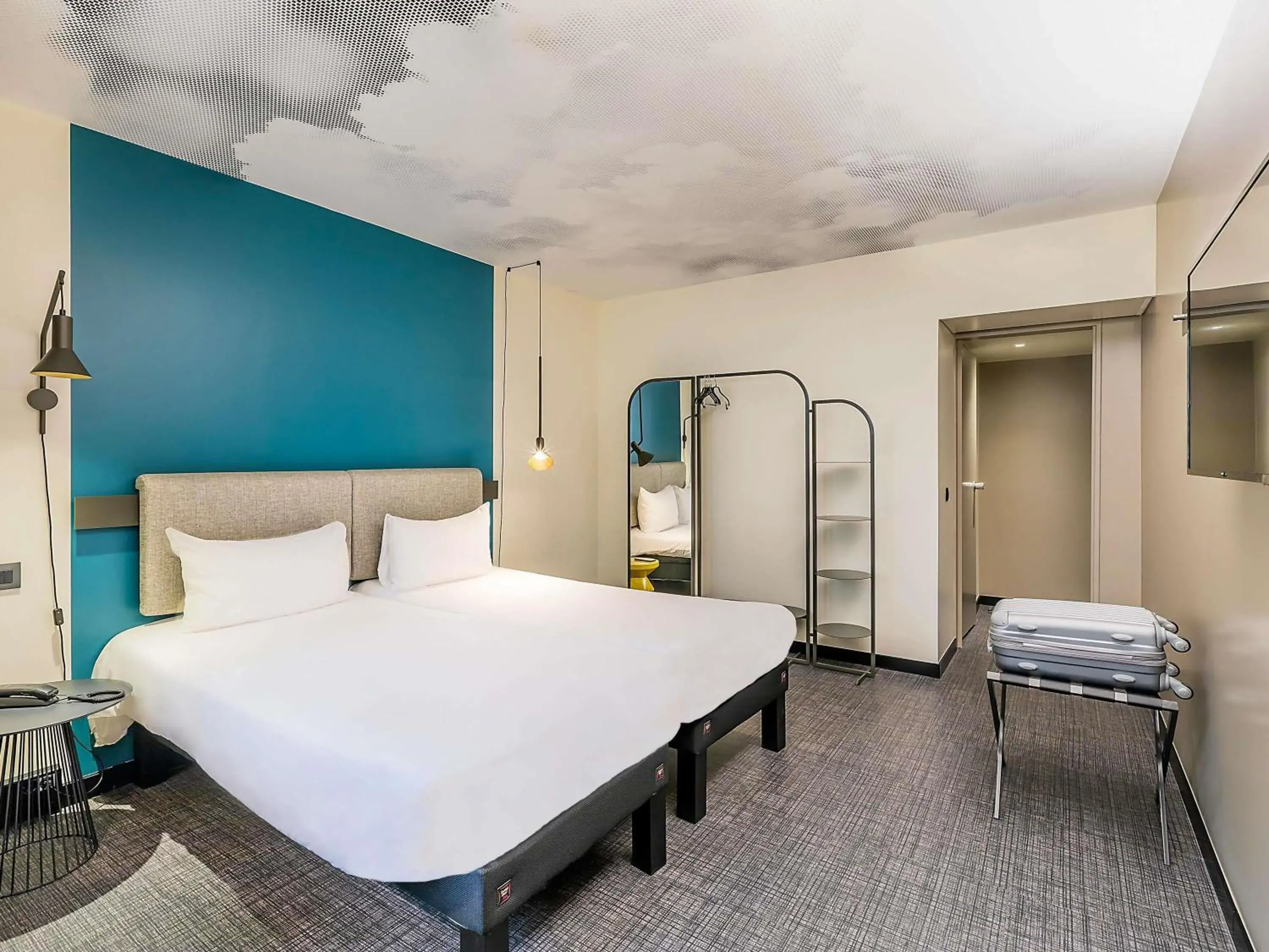 Bedroom, Bed in Ibis Malaga Centro Ciudad Bedroom, Bed in Ibis Malaga Centro Ciudad