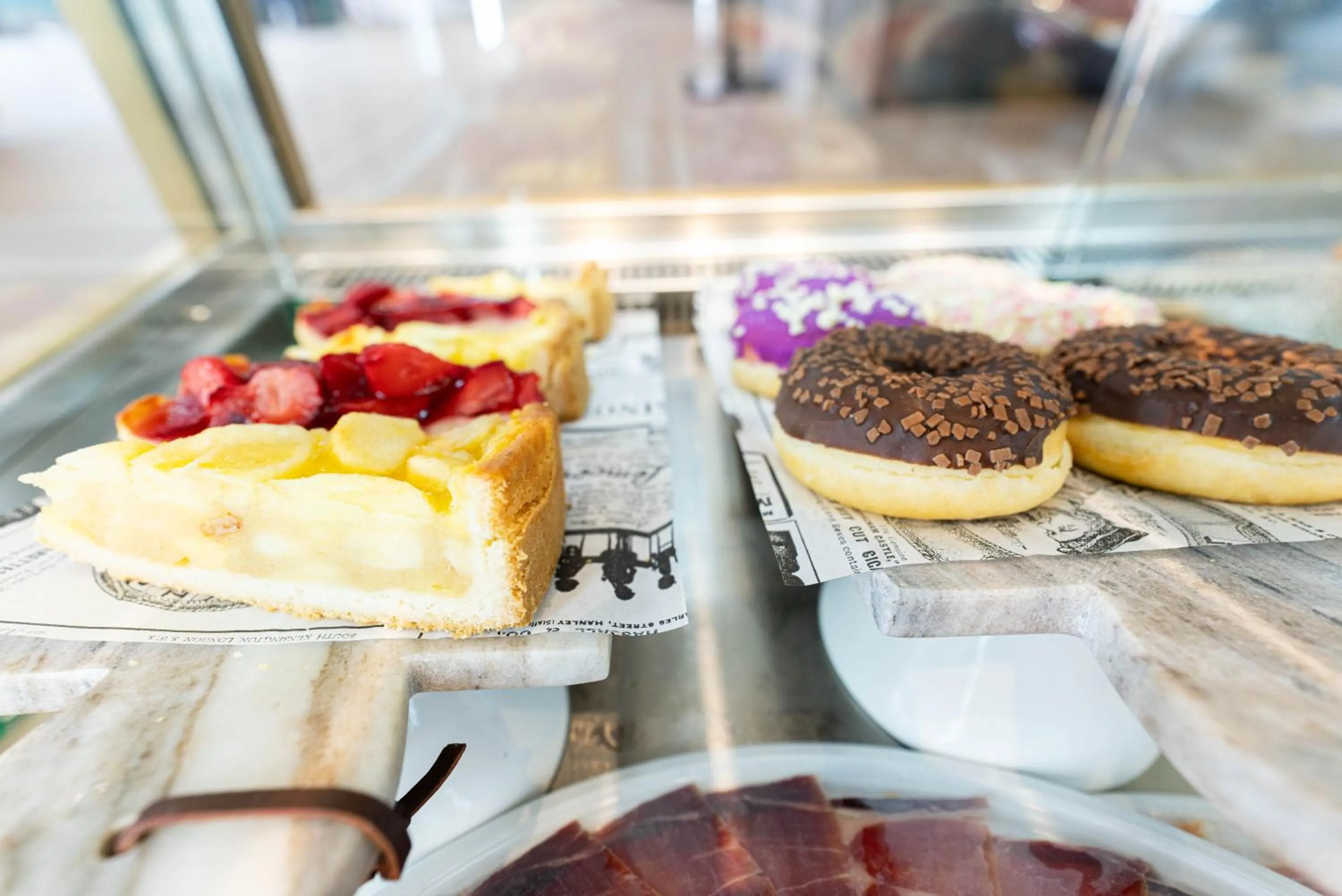 Lounge or bar in Ibis Malaga Centro Ciudad