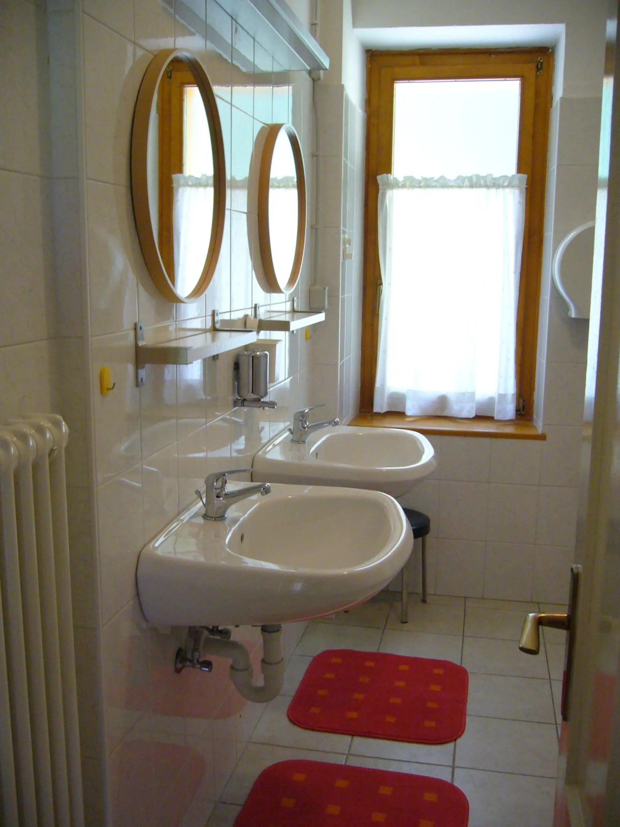 Bathroom in Ostello SanMartino