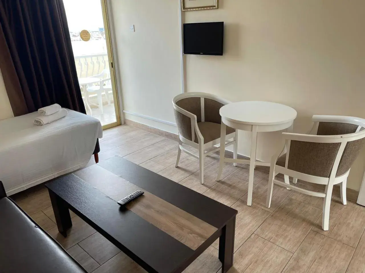 Bed in Antonis G. Hotel Apartments Bed in Antonis G. Hotel Apartments