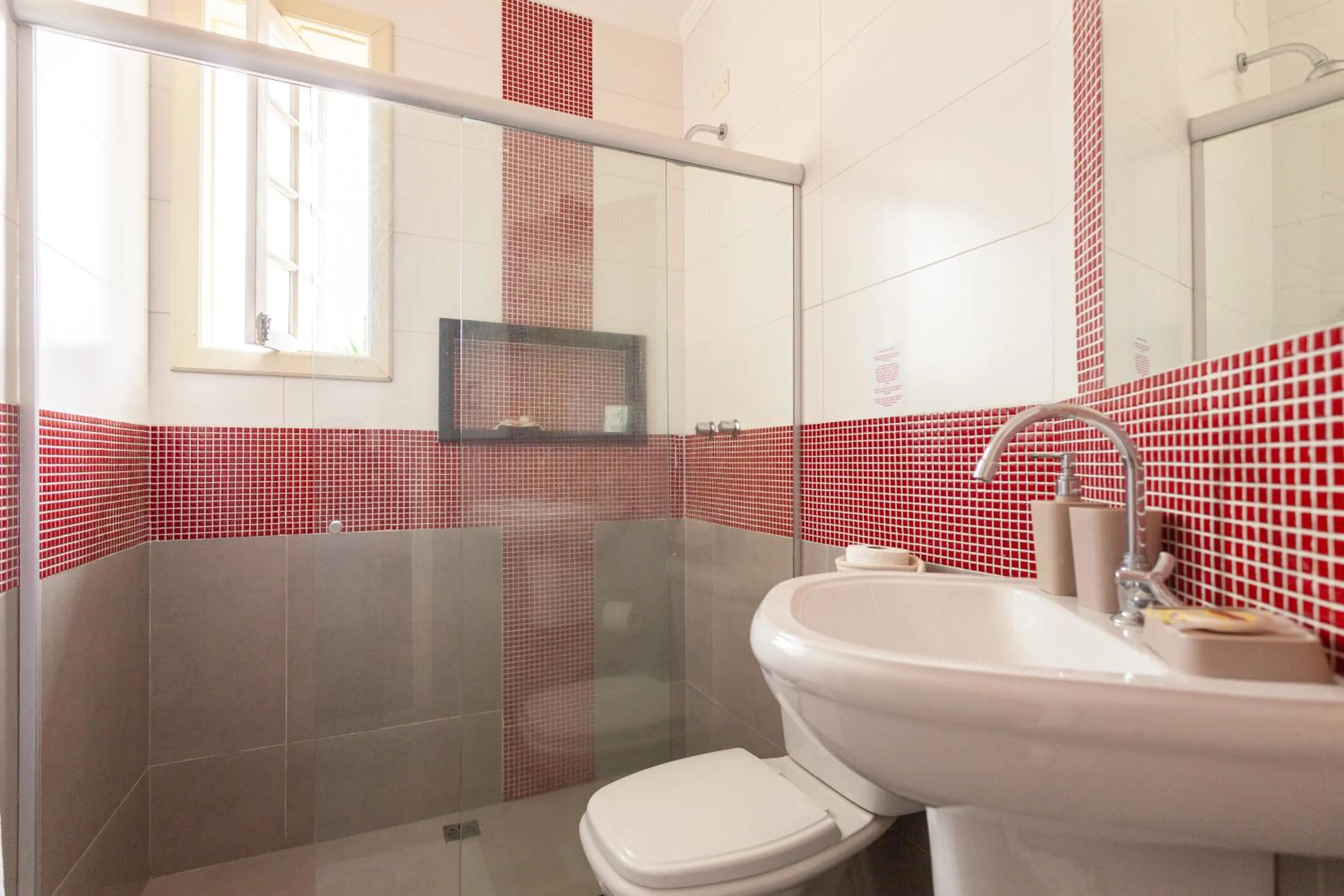 Bathroom in Pousada Casablanca