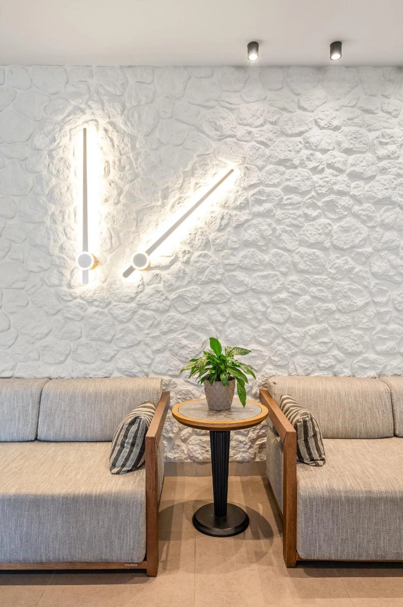 Glaros Hotel Apartment