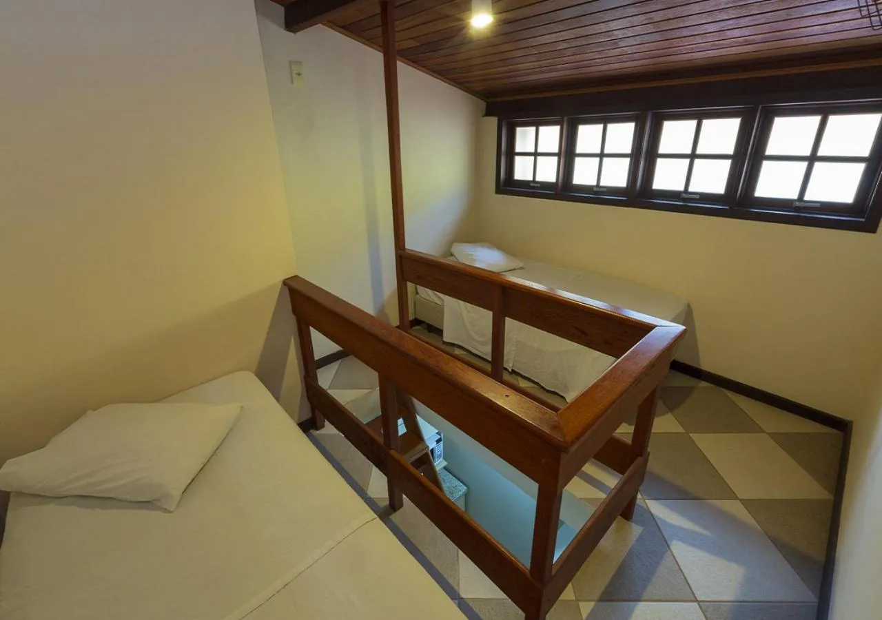 Bed in Lonier Praia Inn Flats