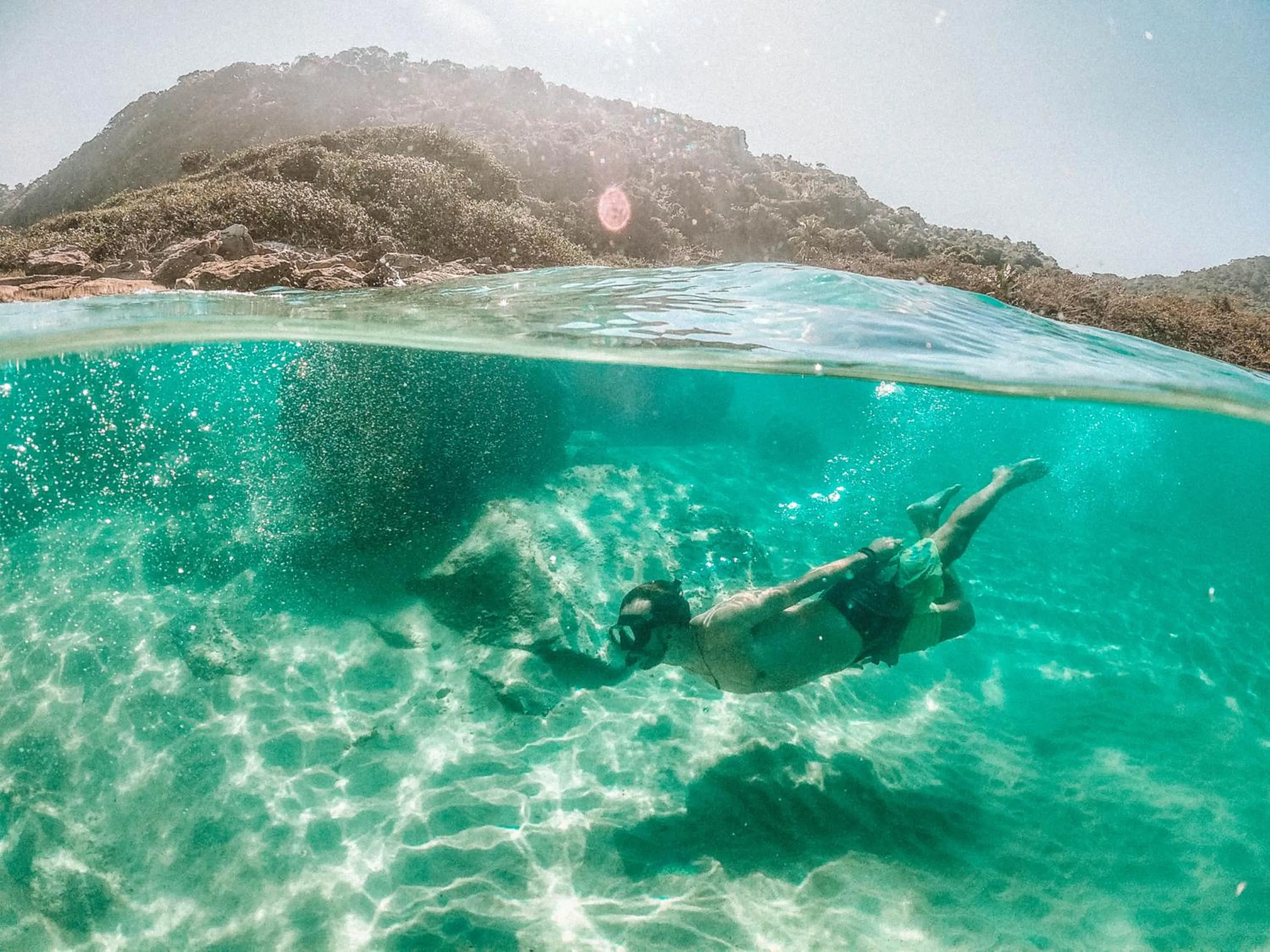 Day in Lonier Praia Inn Flats