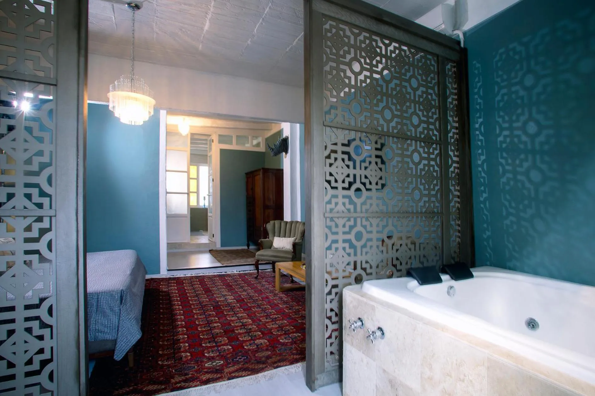 Hot Tub in La Casa del Atrio