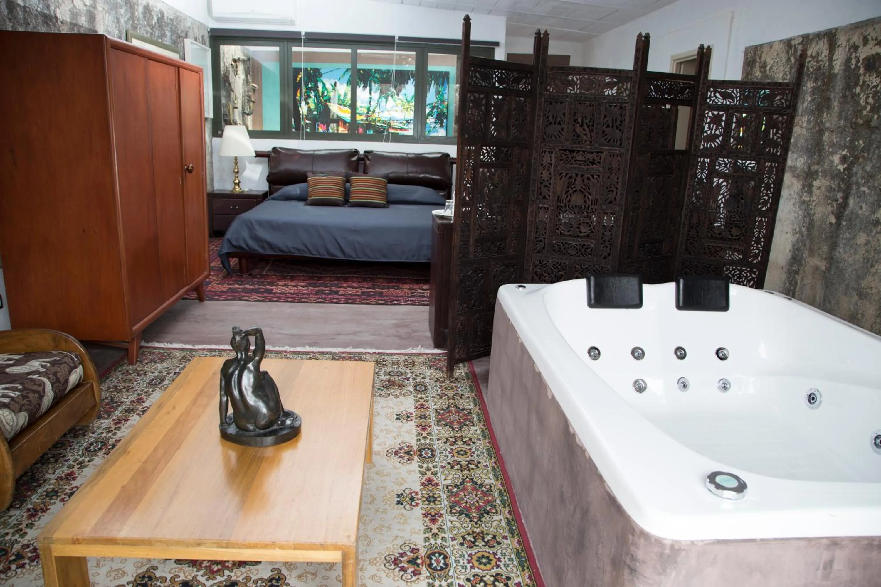 Hot Tub, Bed in La Casa del Atrio