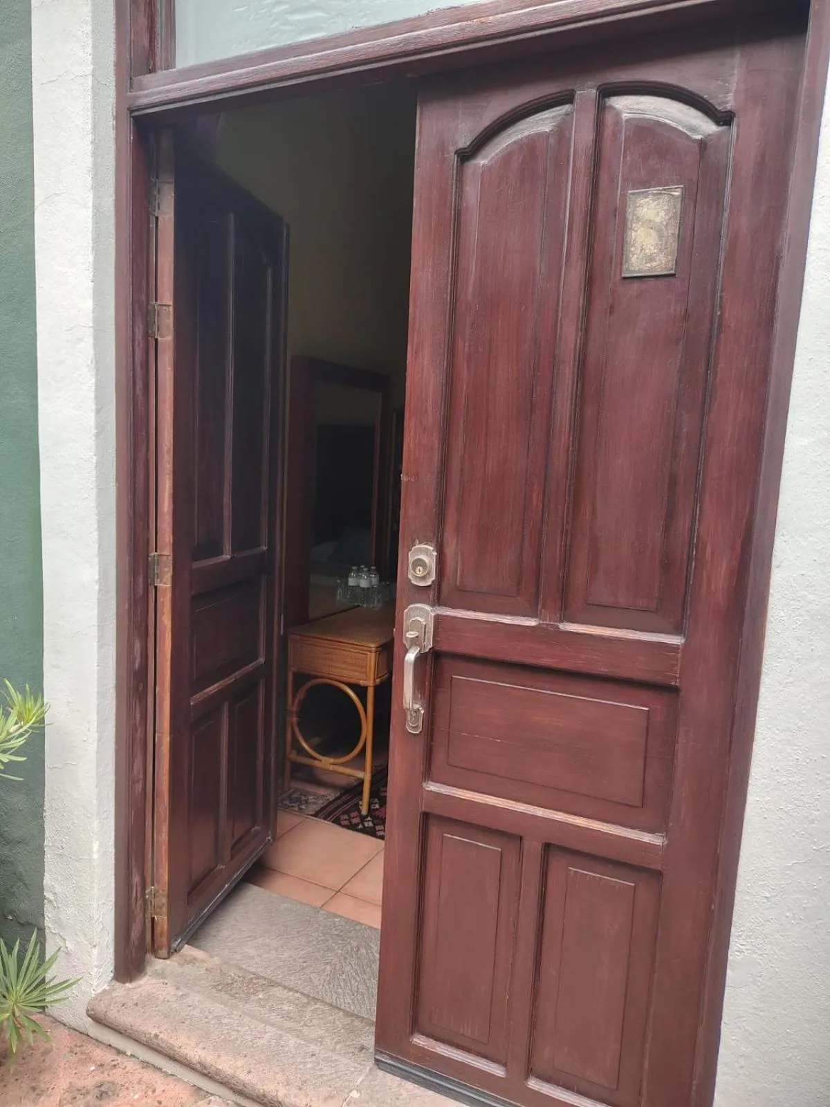 Photo of the whole room in La Casa del Atrio