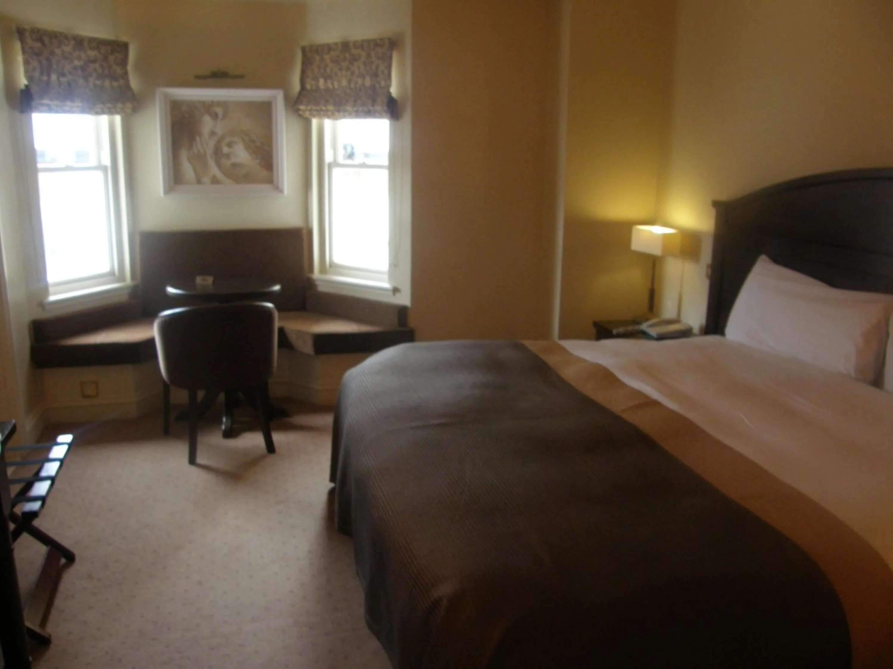 Decorative detail, Bed in Baileys Hotel Cashel