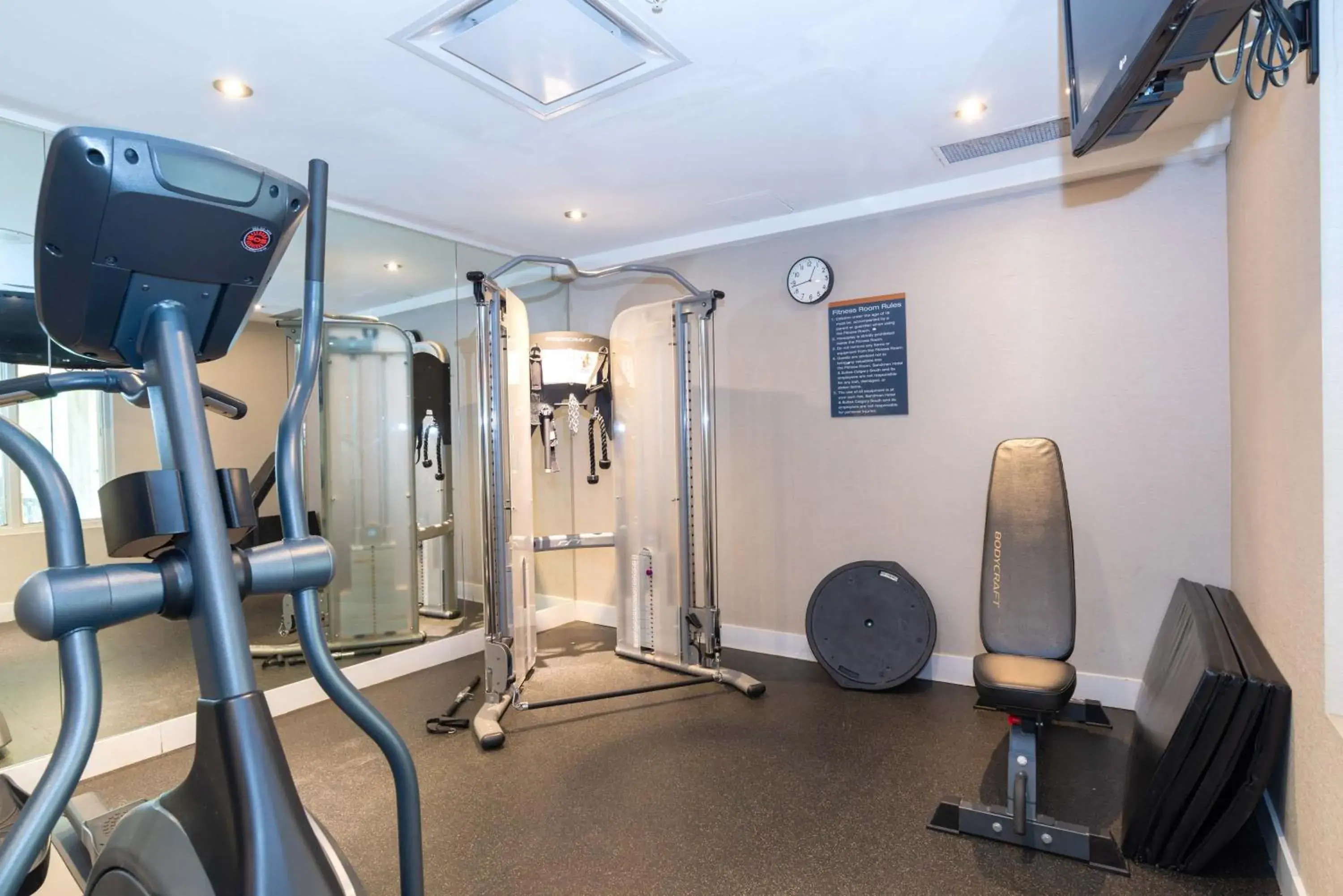 Fitness centre/facilities in Sandman Hotel & Suites Calgary South Fitness centre/facilities in Sandman Hotel & Suites Calgary South