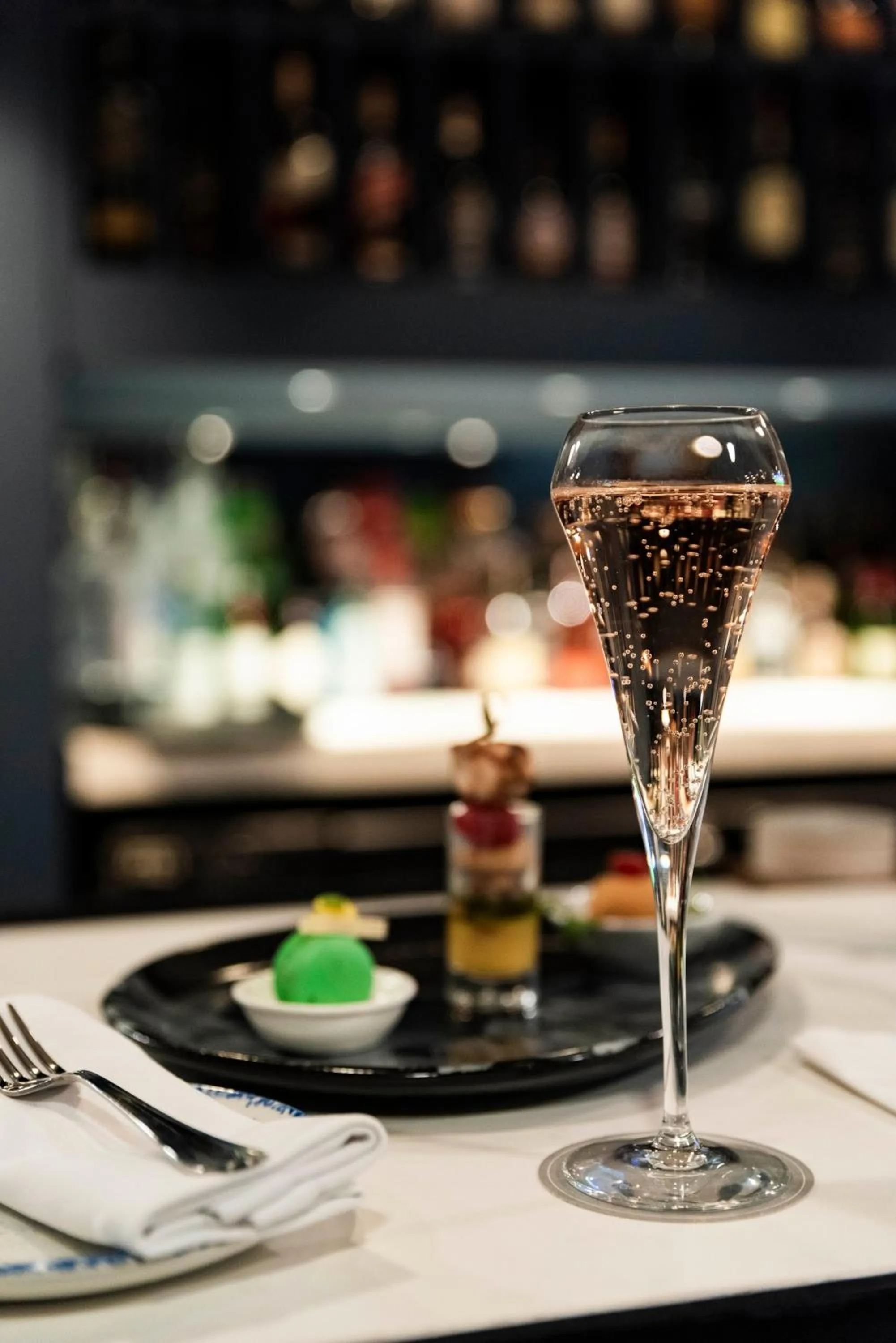 Lounge or bar in Sofitel Bogota Victoria Regia