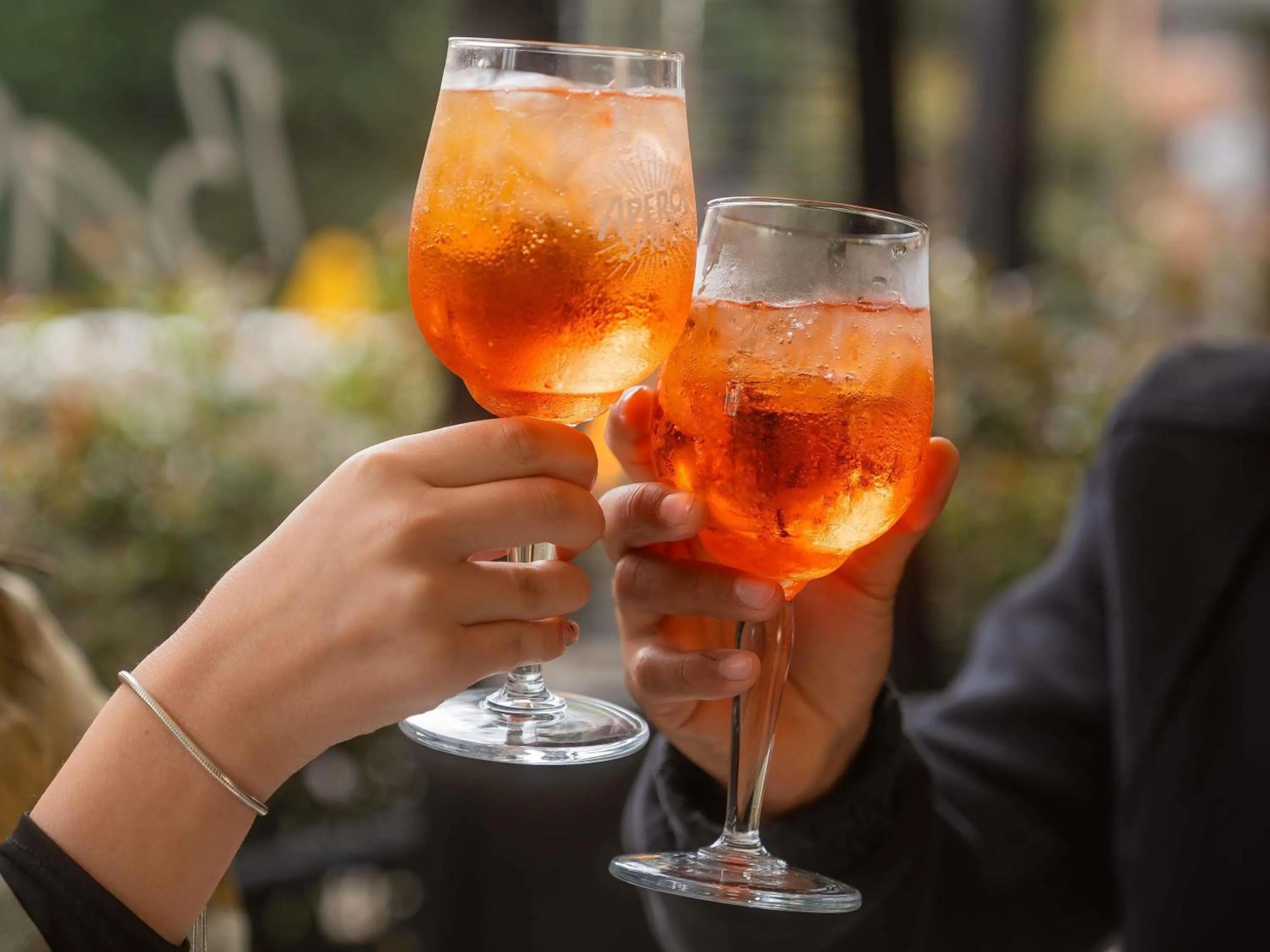 Lounge or bar in Sofitel Bogota Victoria Regia