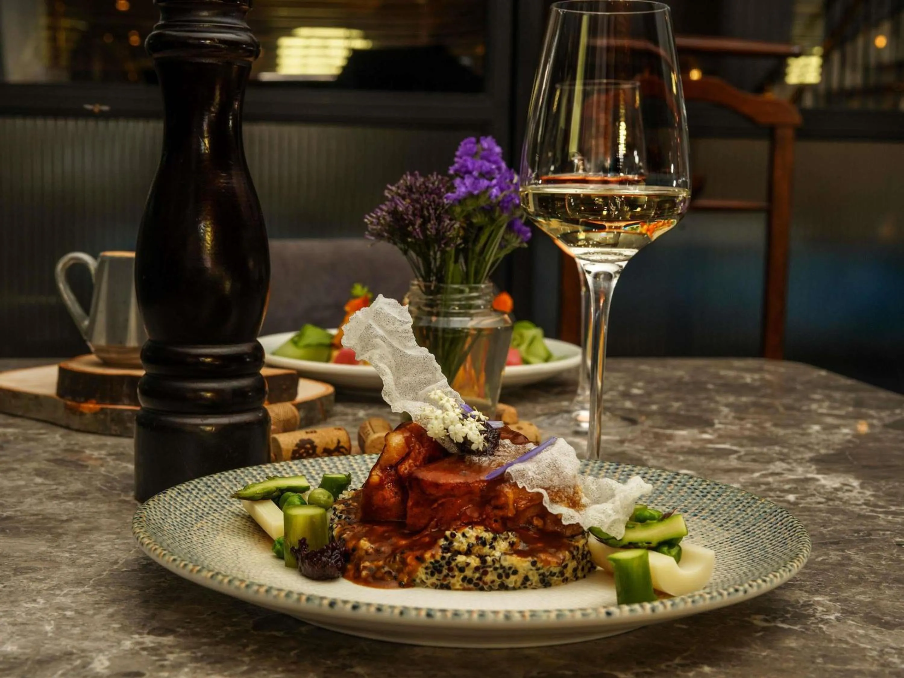 Restaurant/places to eat in Sofitel Bogota Victoria Regia