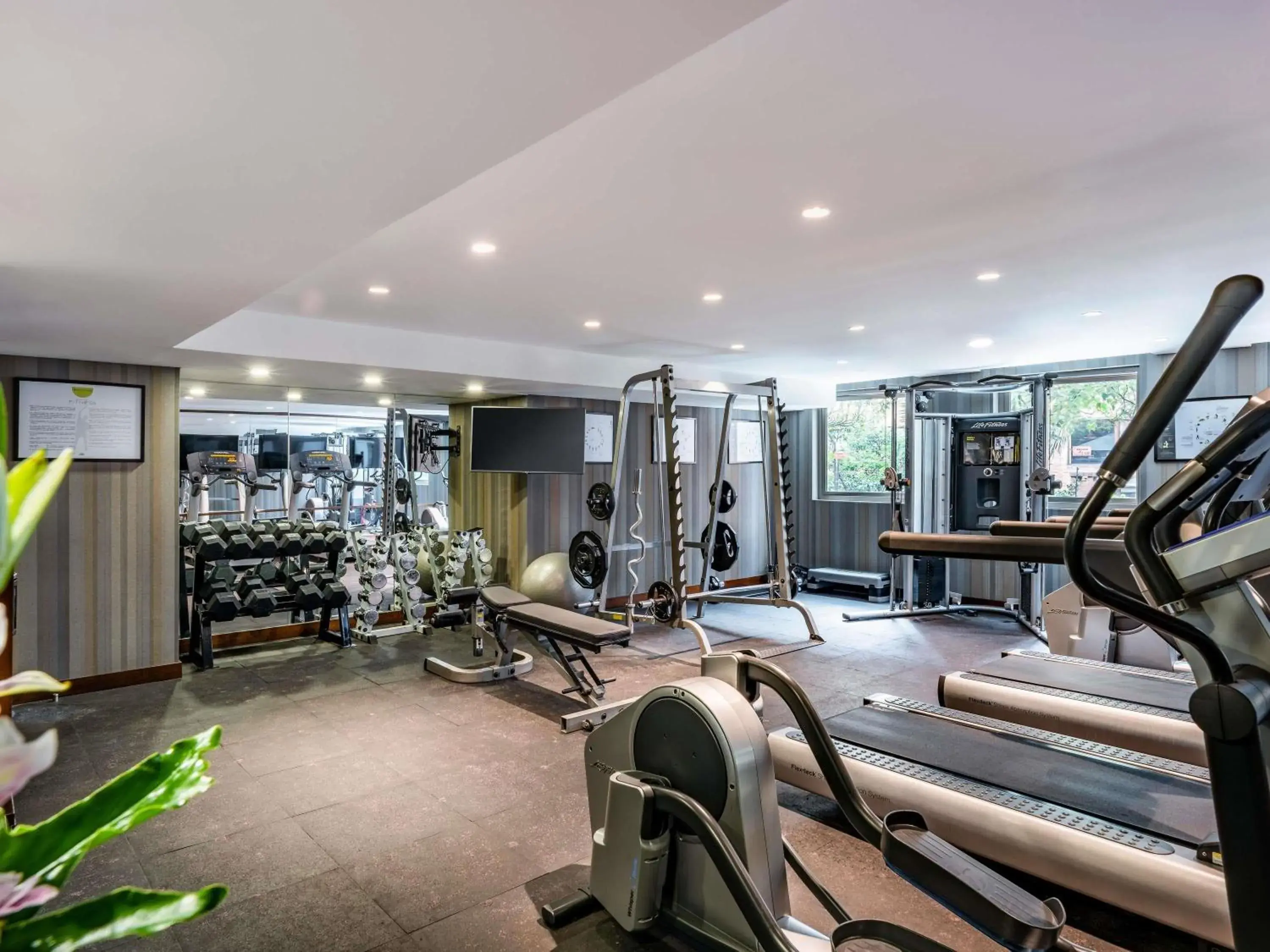 Fitness centre/facilities in Sofitel Bogota Victoria Regia Fitness centre/facilities in Sofitel Bogota Victoria Regia